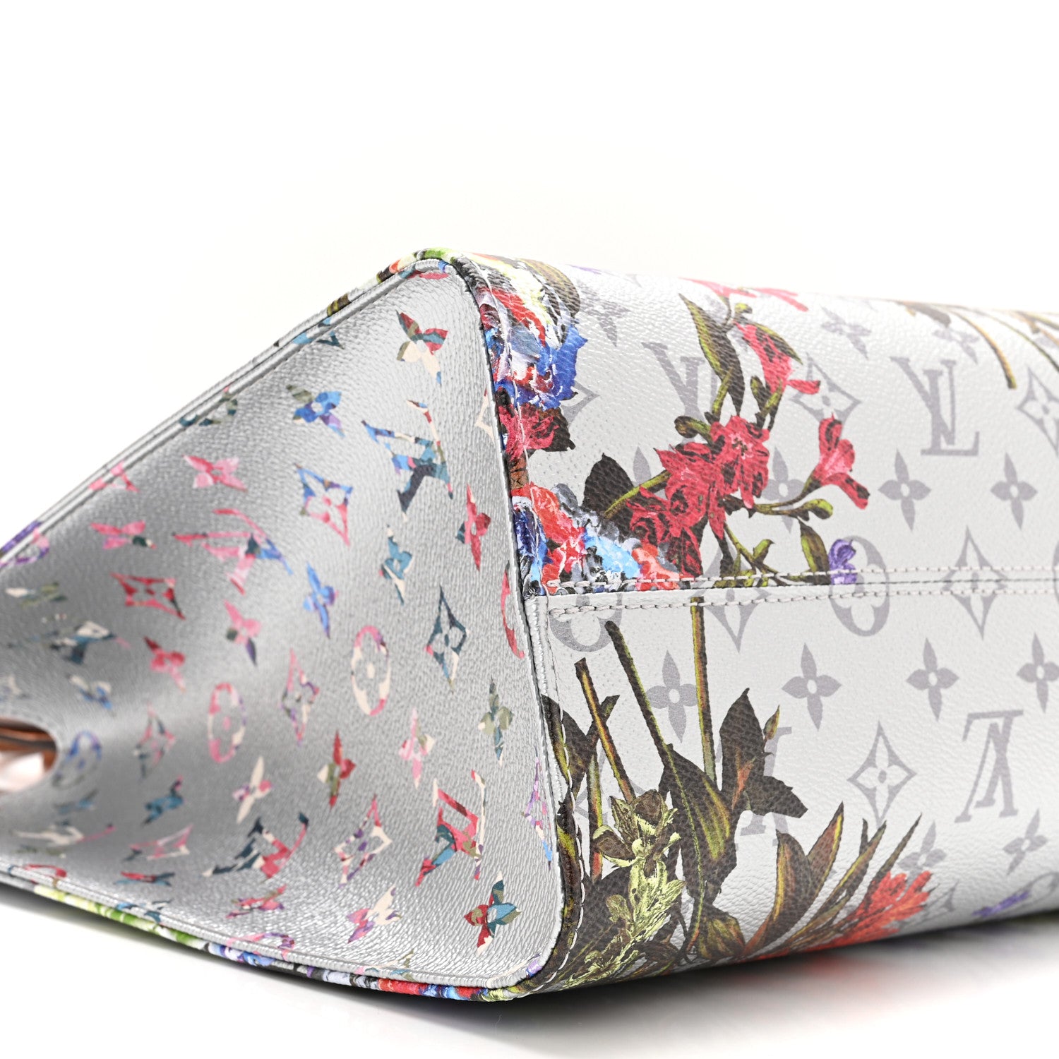 Louis Vuitton Metallic Monogram LV Garden OnTheGo MM Silver 8 of 10