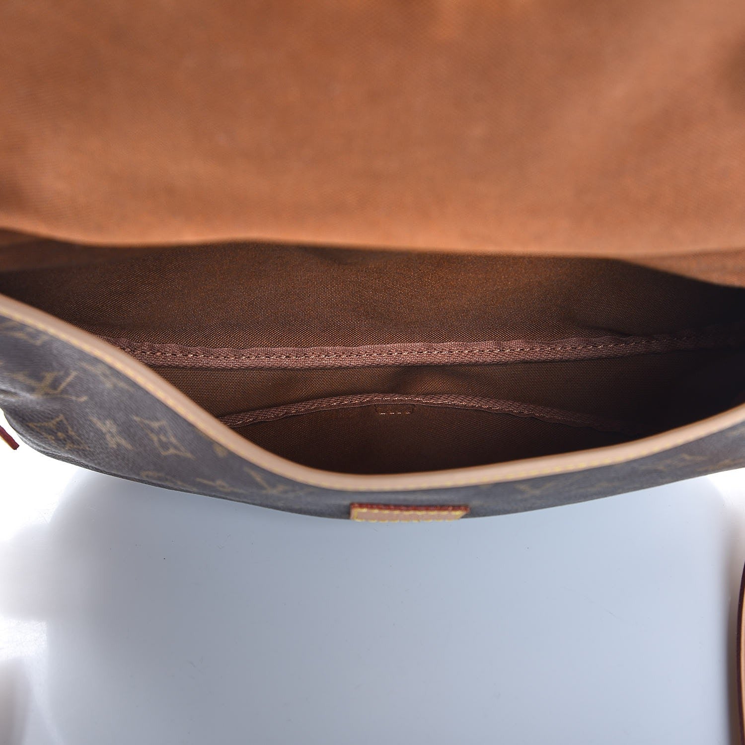 Louis Vuitton Monogram Saumur 30 6 of 8