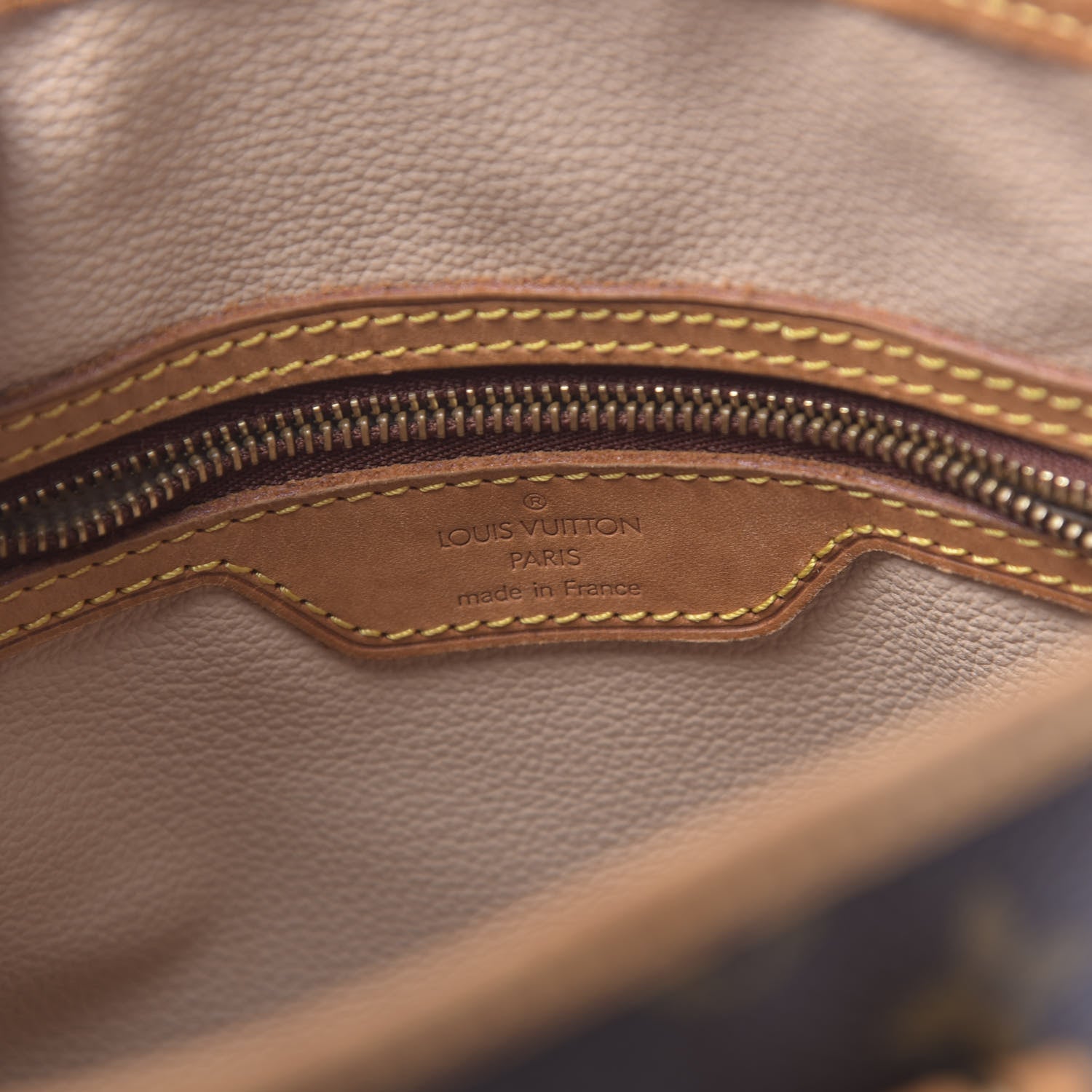 Louis Vuitton Monogram Petit Bucket 23 6 of 10