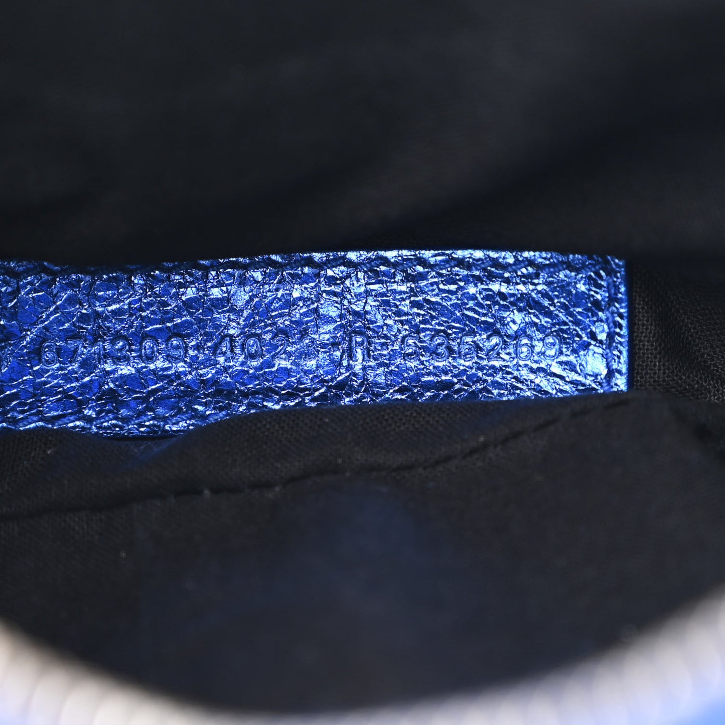 Metallic Arena Agneau Le Cagole Shoulder Bag XS Blue