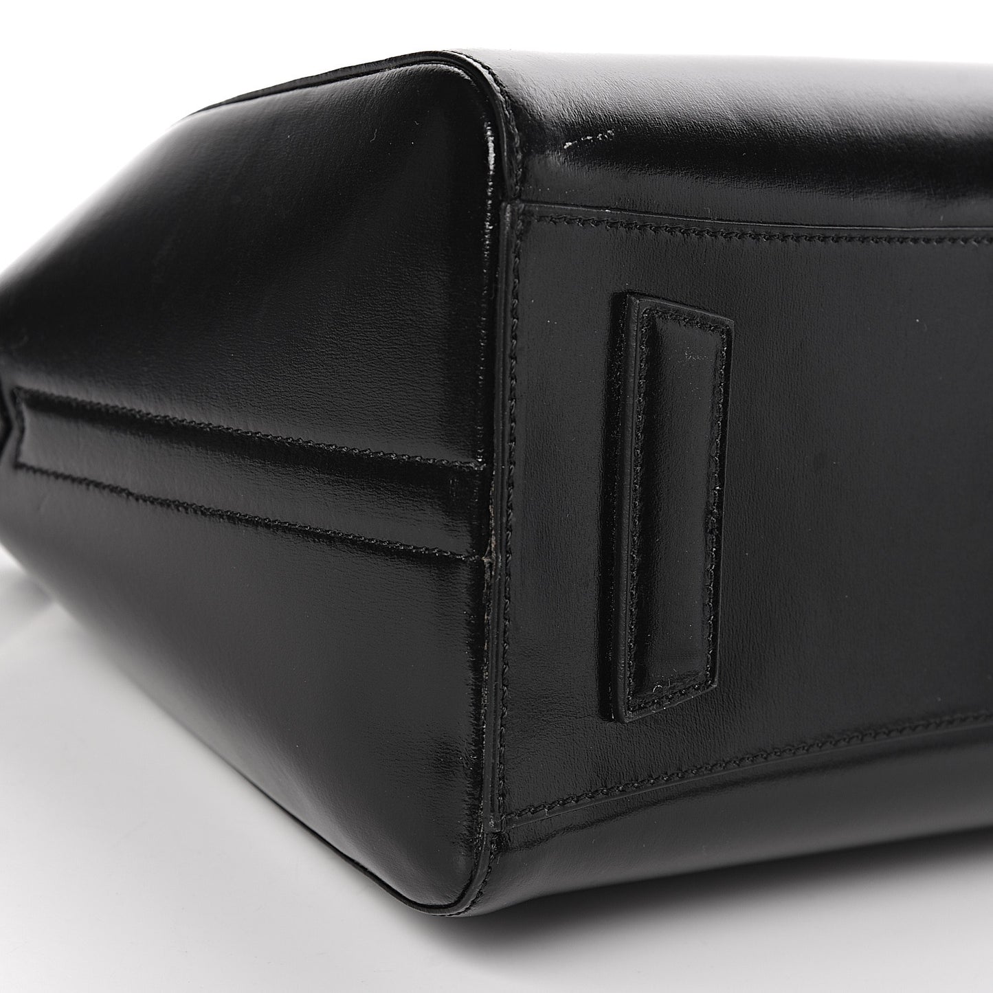 Shiny Lord Calfskin Small Antigona Black