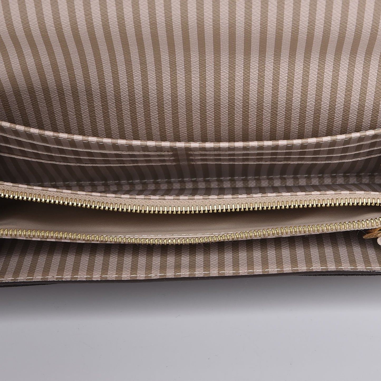 Damier Ebene Trunks and Locks Sarah Wallet