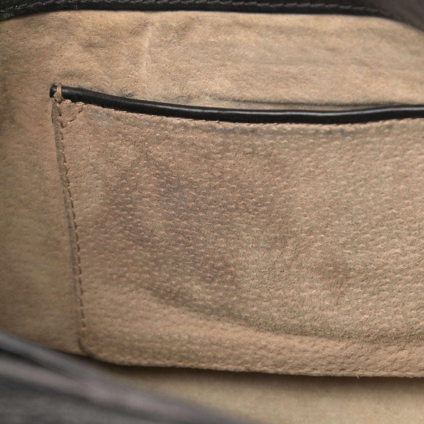 Vitello Shoulder Chain Bag Black