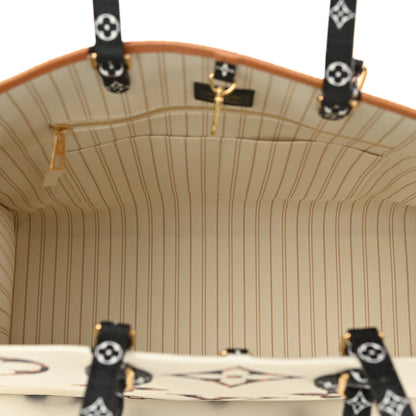 Louis Vuitton Monogram Giant Jungle Onthego GM Ivory 5 of 8
