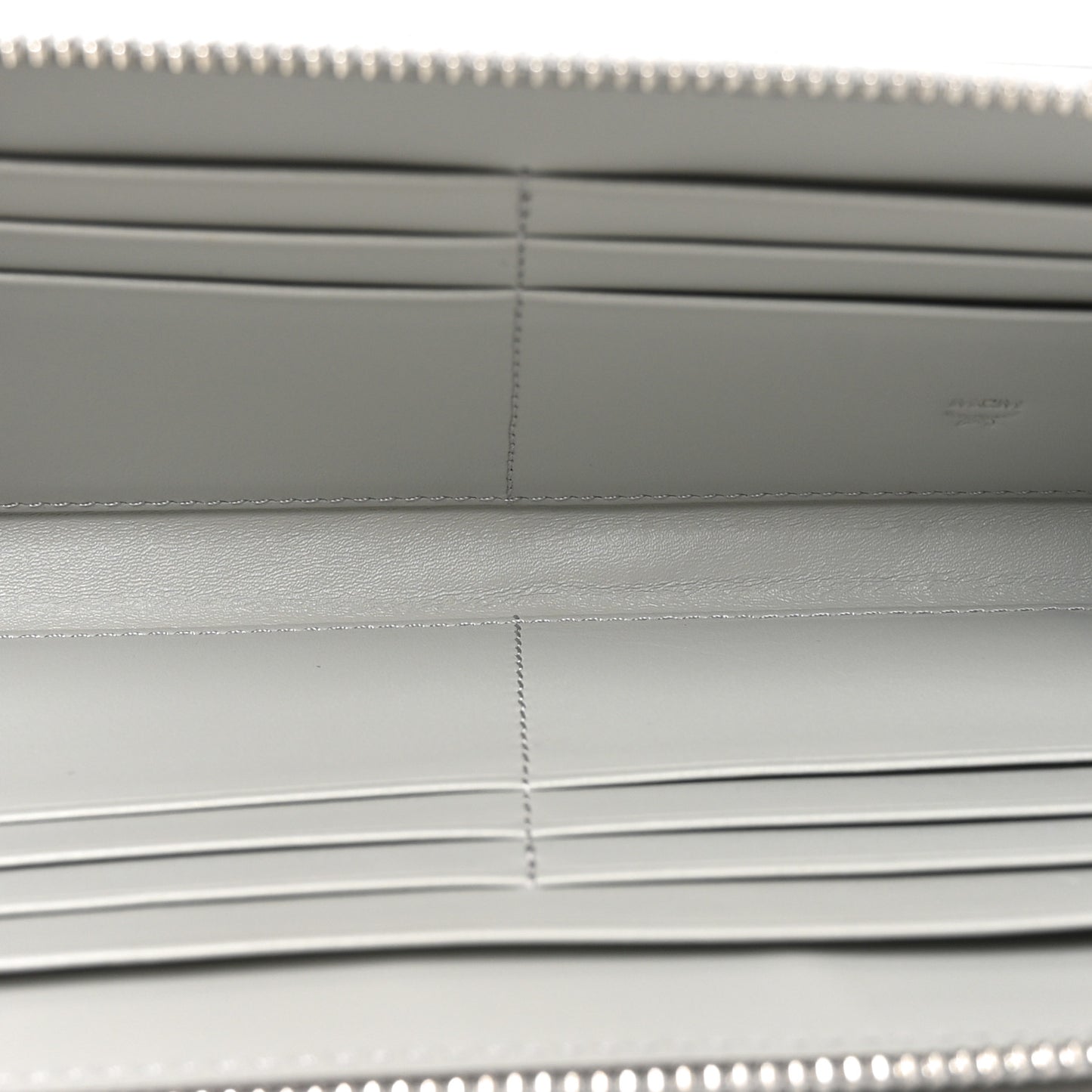 Metallic Visetos Aren VI Zip Around Wallet Silver
