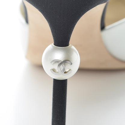 Chanel Patent Lambskin Grosgrain Cap Toe Pearl Mule 39 White Black 8 of 15