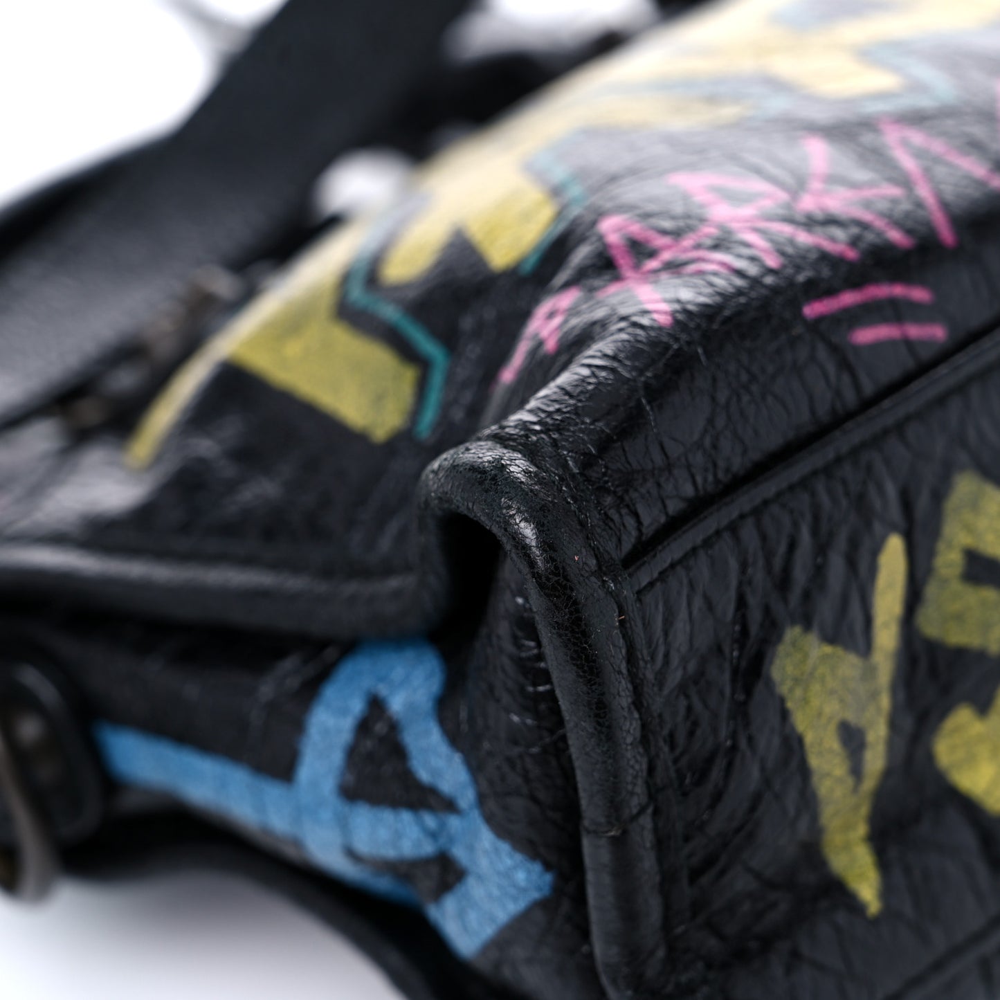 Agneau Arena Graffiti All Over Classic Hardware Mini City Black Multicolor