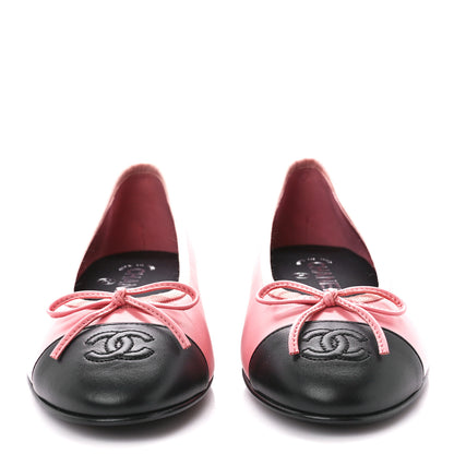 Chanel Lambskin Cap Toe CC Ballerina Flats 38 Coral Black 2 of 10