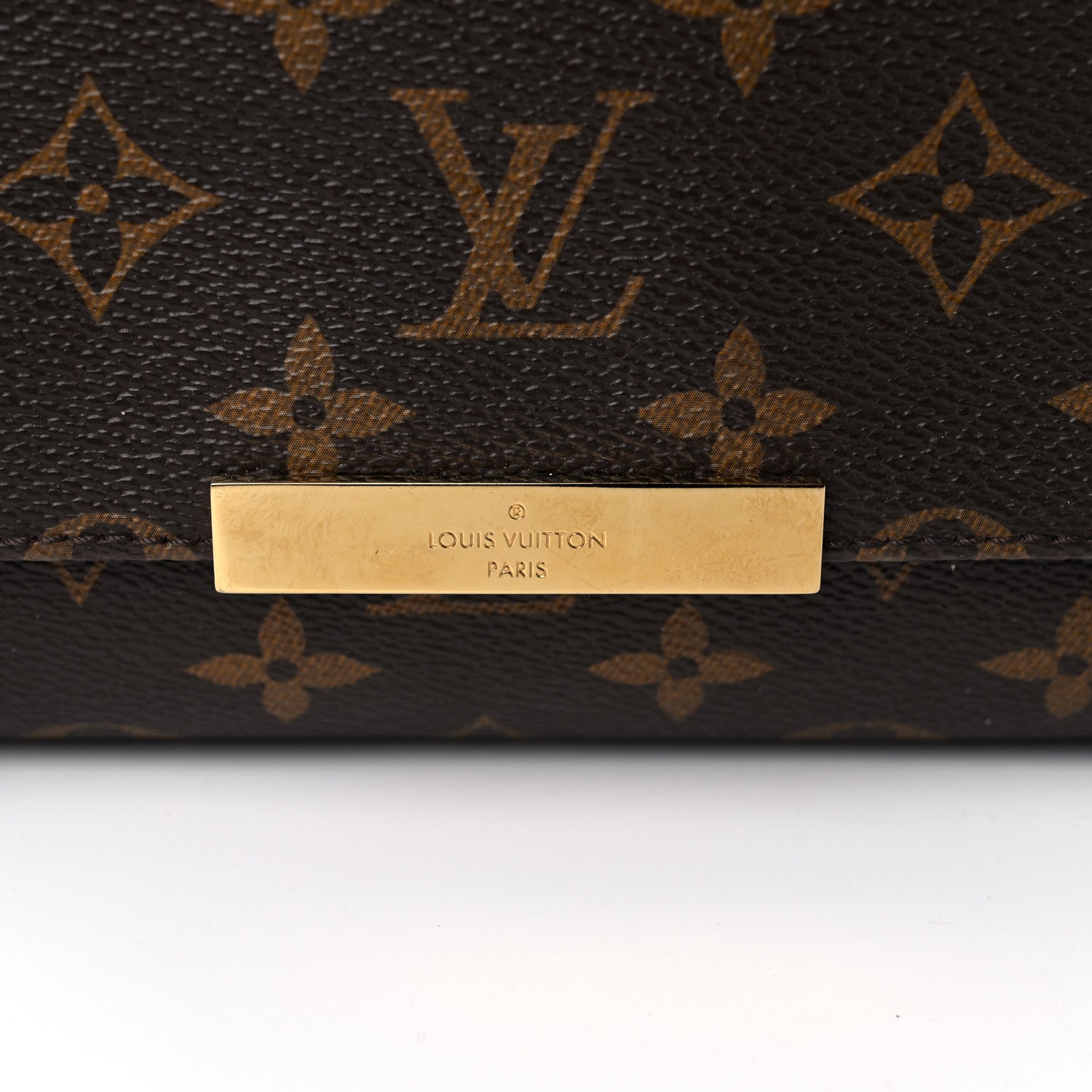 Louis Vuitton Monogram Favorite MM 16 of 20