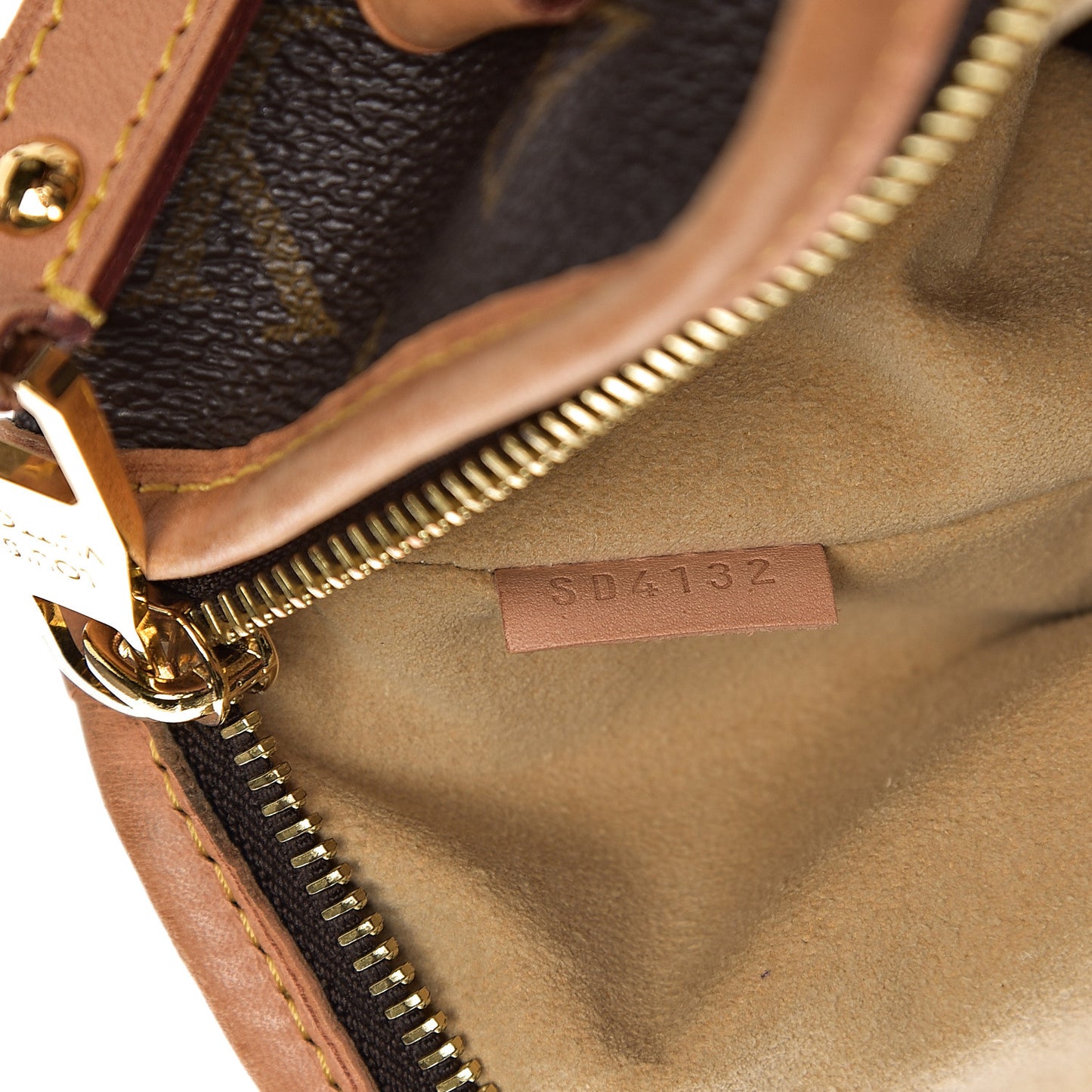 Monogram Estrela MM