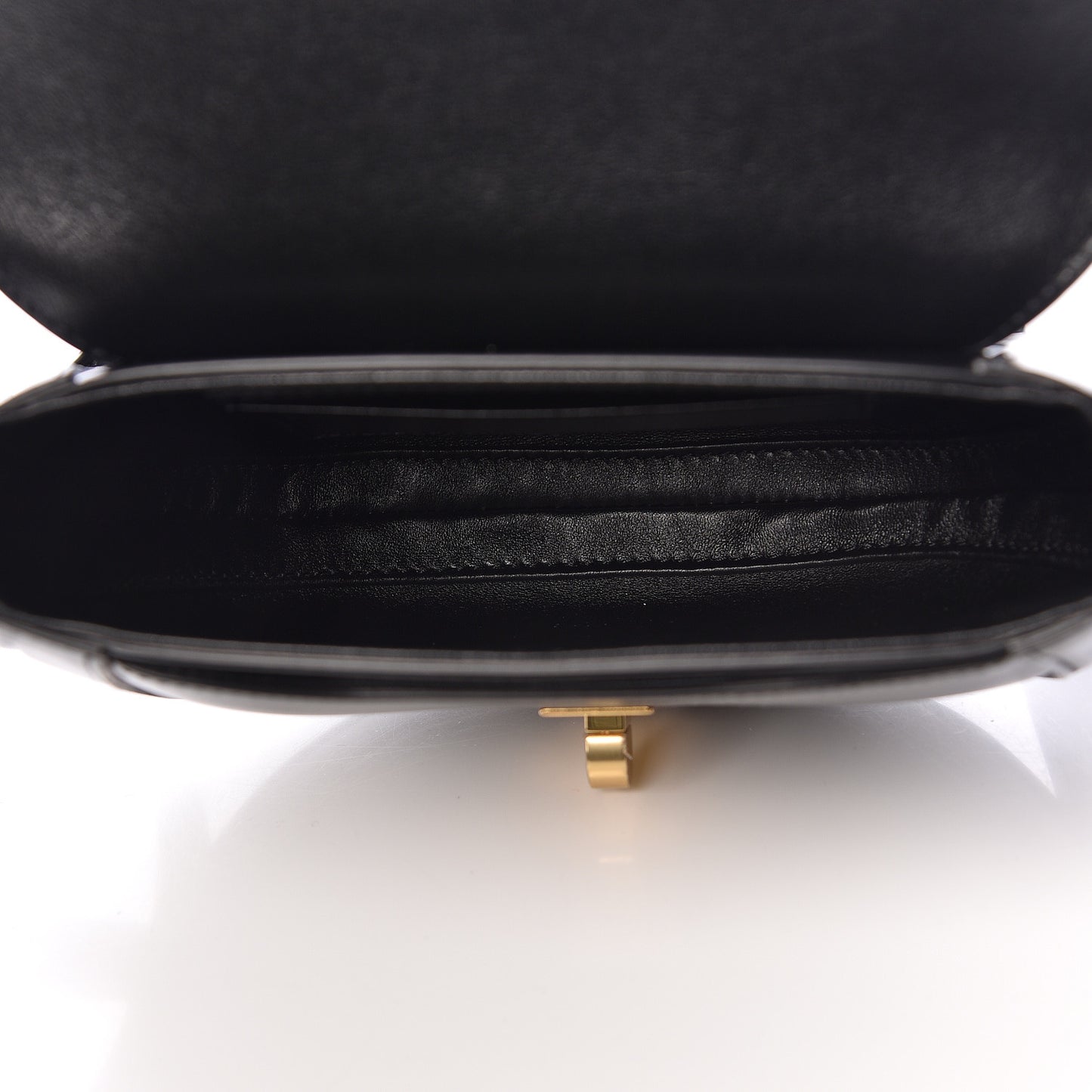 Satinated Calfskin Besace Small 16 Black