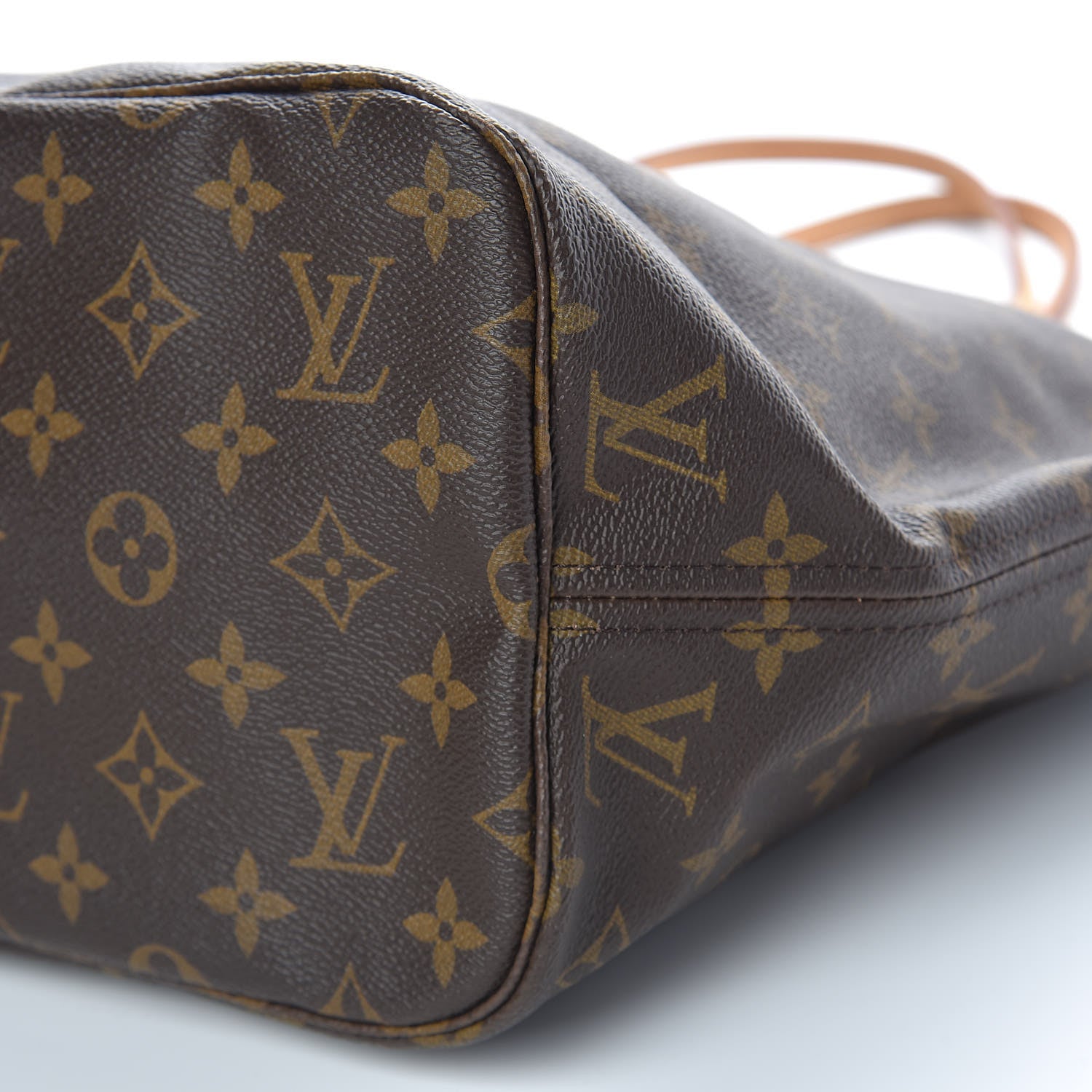 Louis Vuitton Monogram Neverfull MM 13 of 16