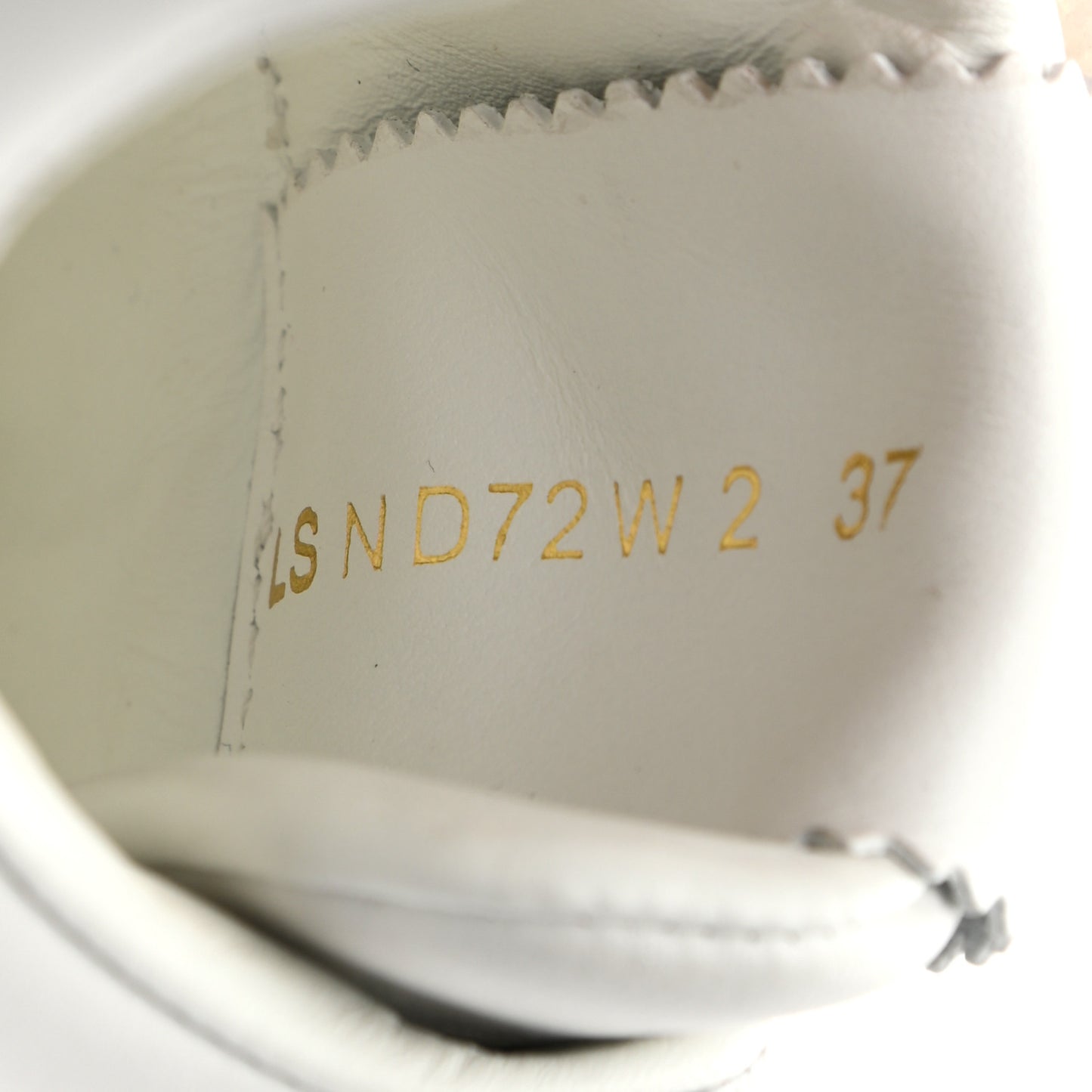 Calfskin Flycrew Sneakers 37 White