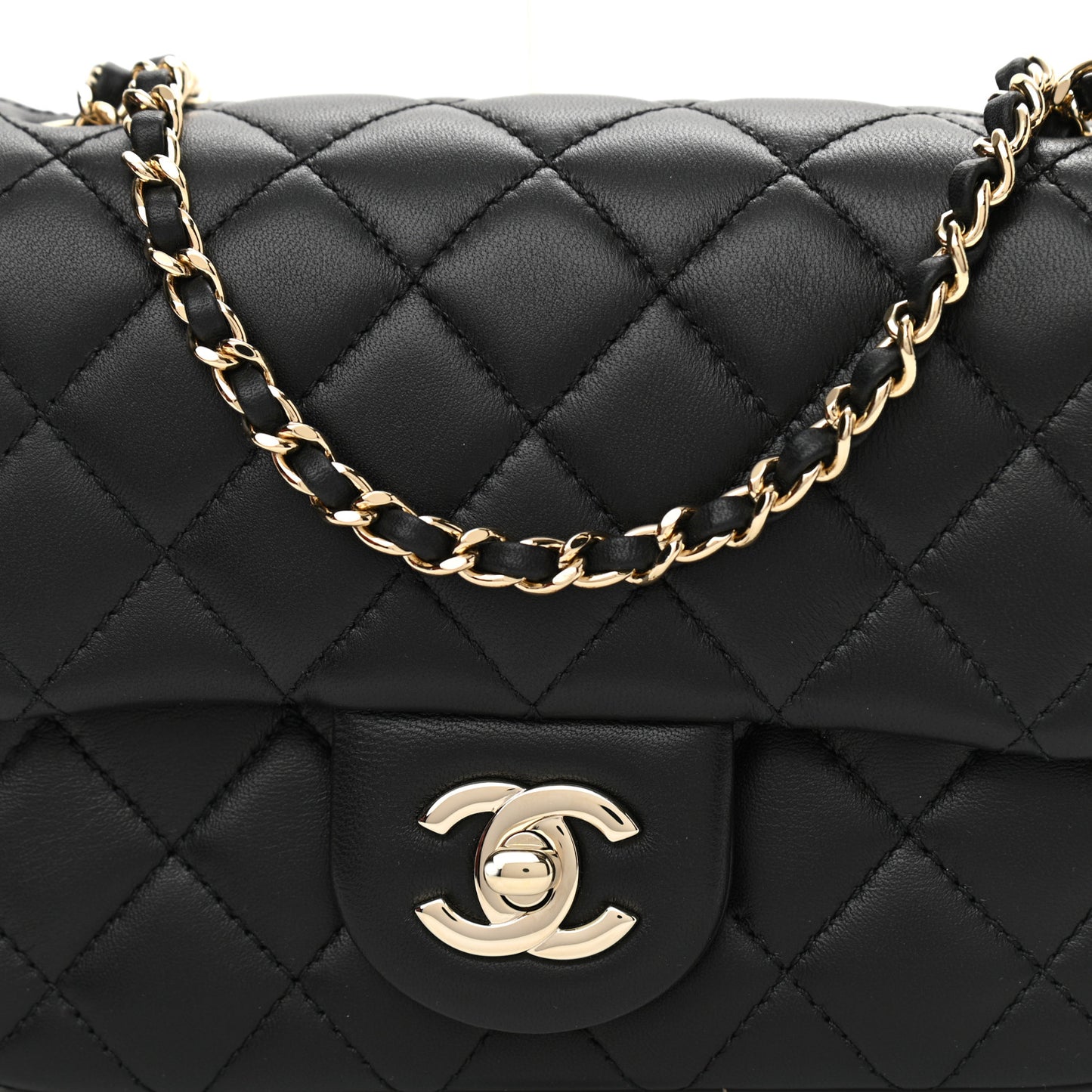 Lambskin Quilted Enamel Mini Pearl Crush Flap Black