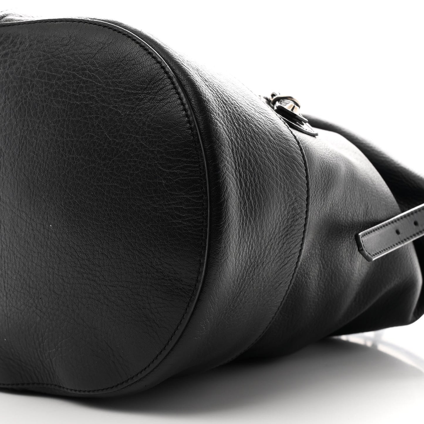 Veau Papier Classic Hardware Drop Bucket Bag Black