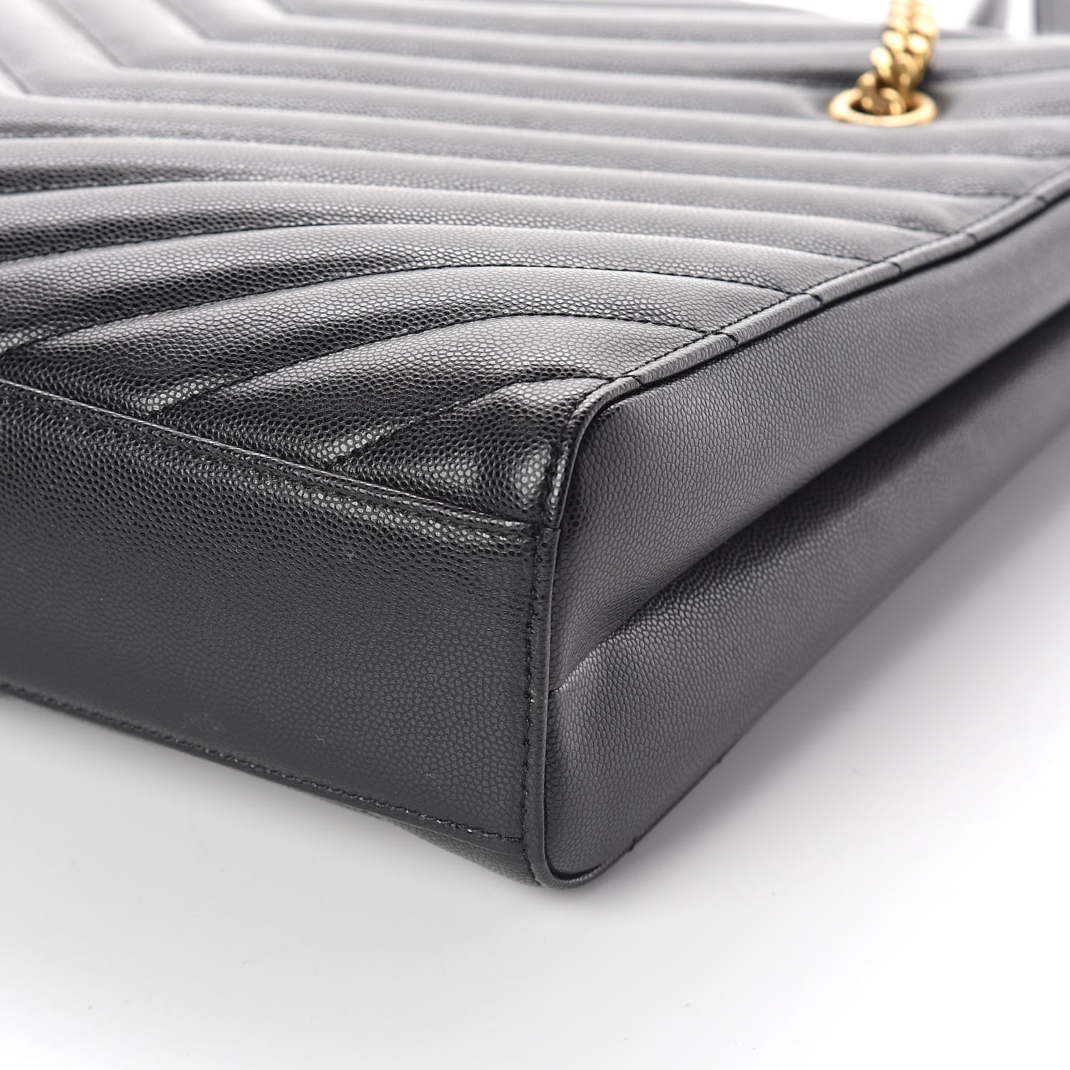 Saint Laurent Grain De Poudre Matelasse Chevron Medium Tribeca Shopping Bag Black 10 of 10