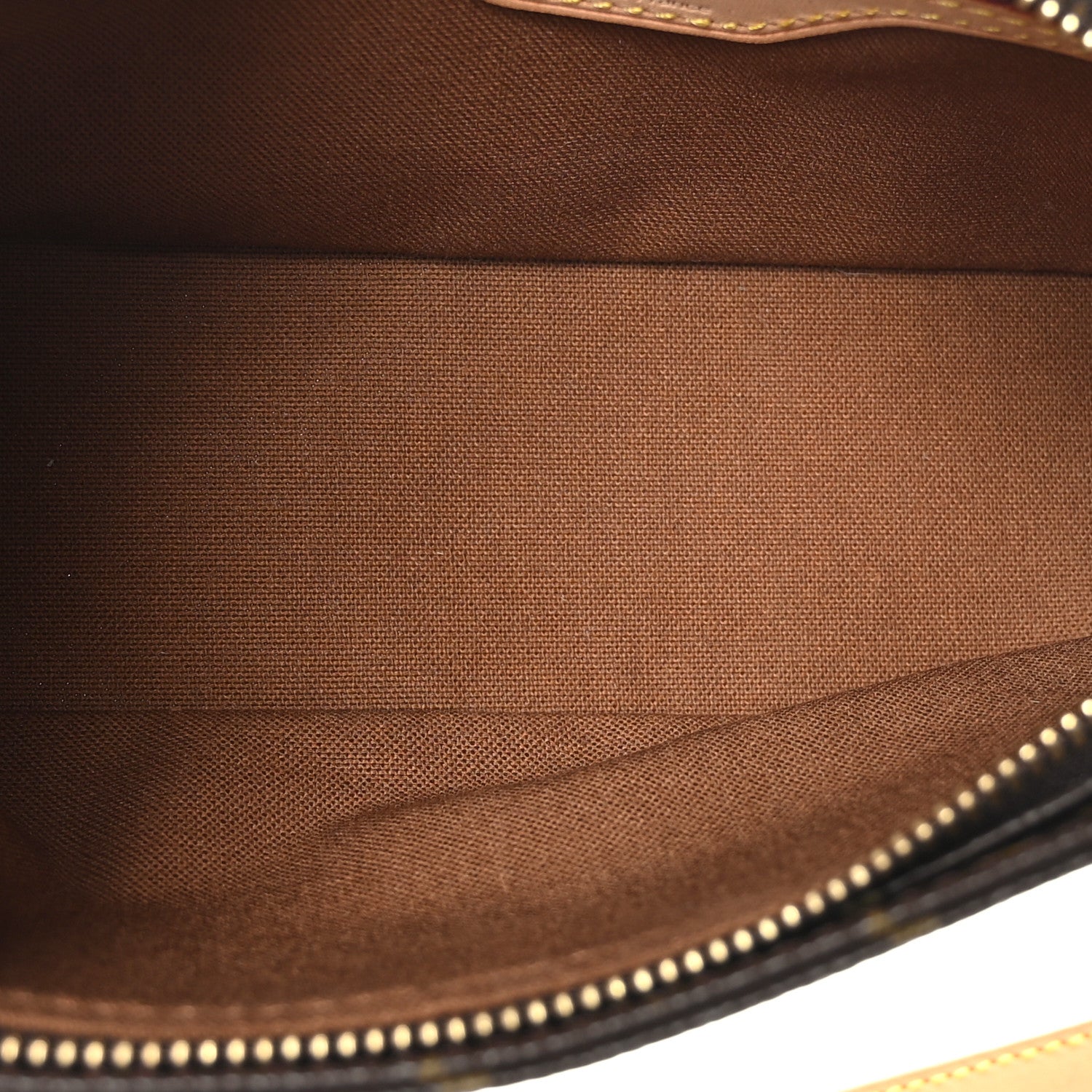 Louis Vuitton Monogram Trotteur 5 of 8