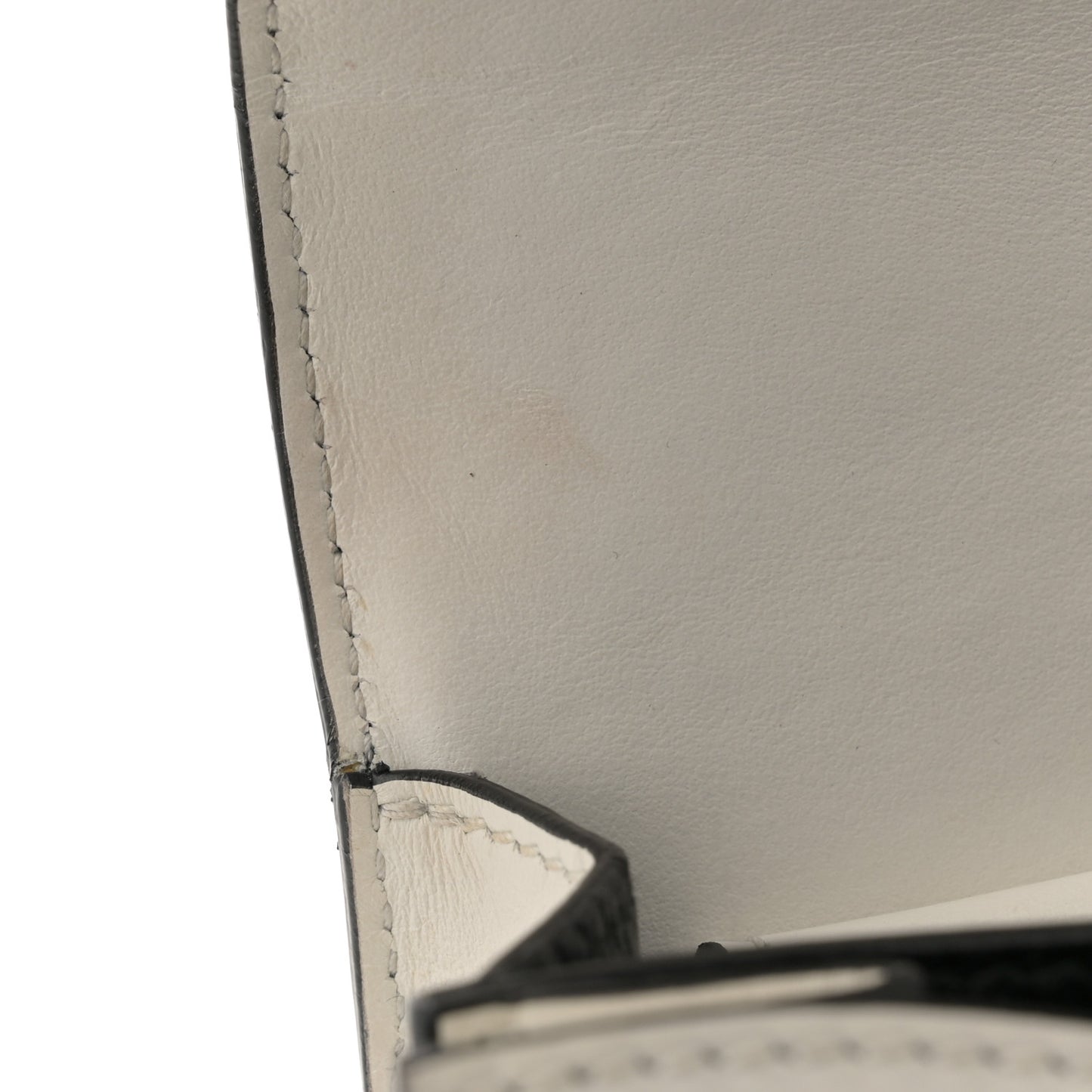 City Calf Saffiano Large Cahier Bag White Black