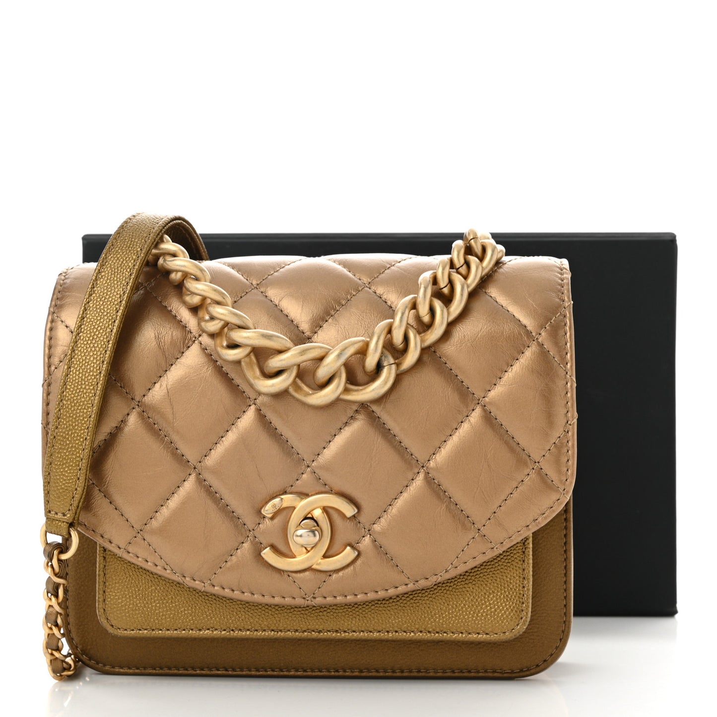 Metallic Calfskin Caviar Quilted Mini Chain Handle Flap Gold