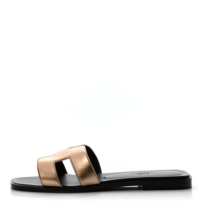 Hermes Metallic Nappa Oran Sandals 37 Vert Bronze 1 of 8