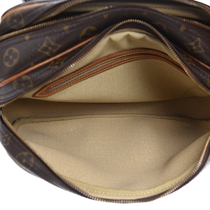 Louis Vuitton Monogram Reporter PM 5 of 17