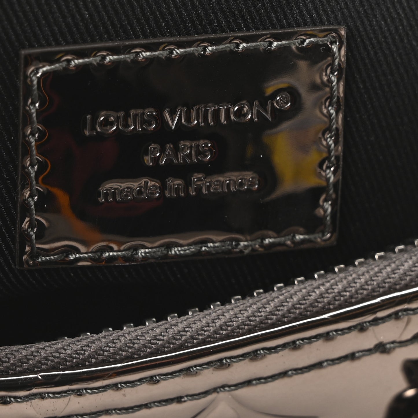 Mirror Monogram Heritage Keepall Bandouliere 25 Gunmetal