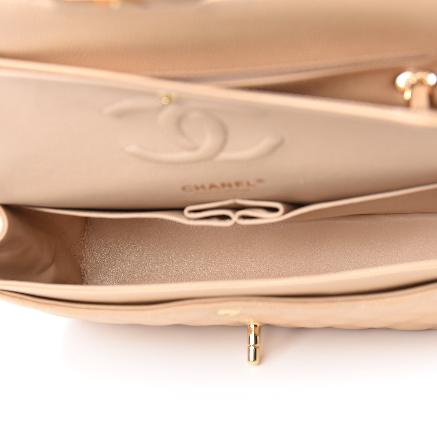 Caviar Quilted Medium Double Flap Light Beige