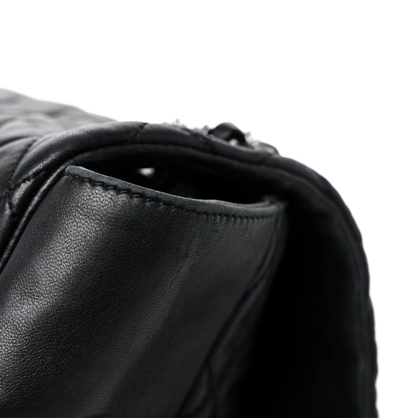 Lambskin Jumbo Coco Rain Flap Black