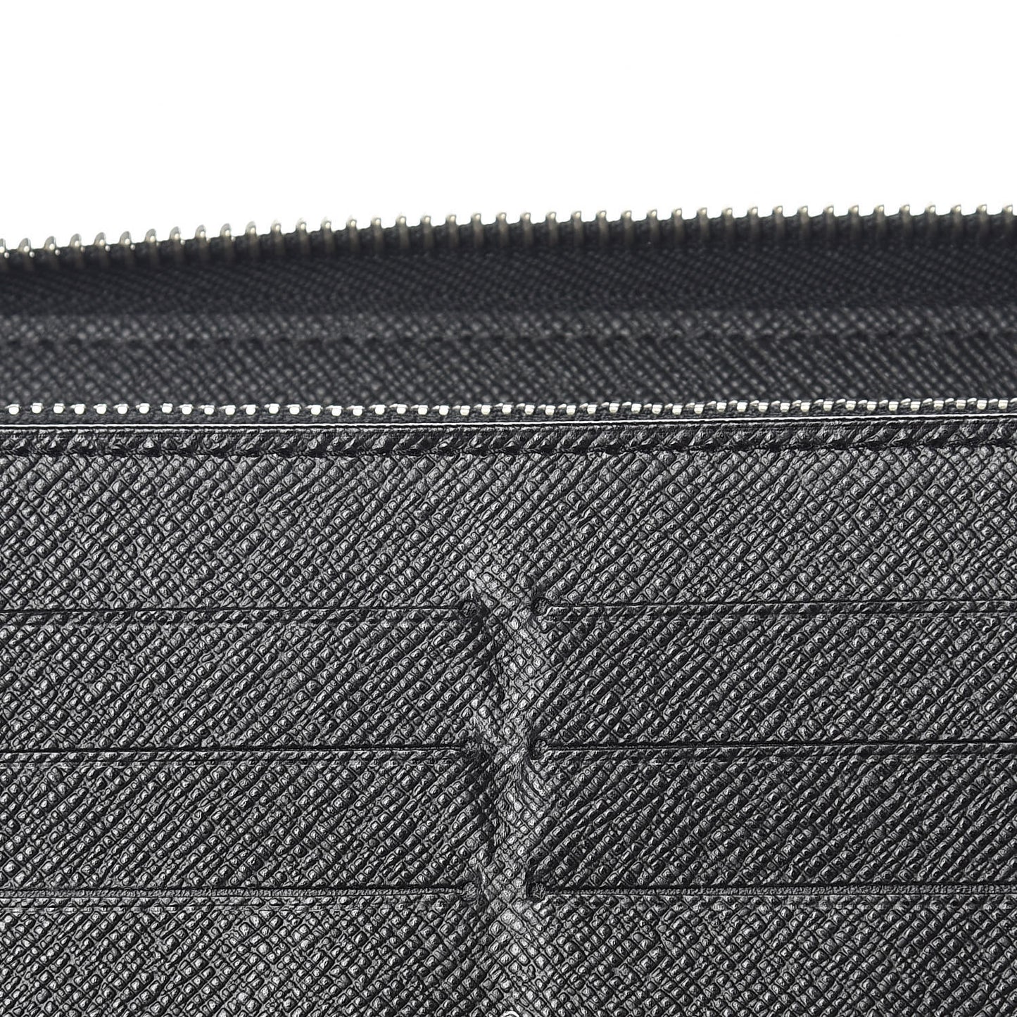 Damier Graphite Zippy Organizer Wallet