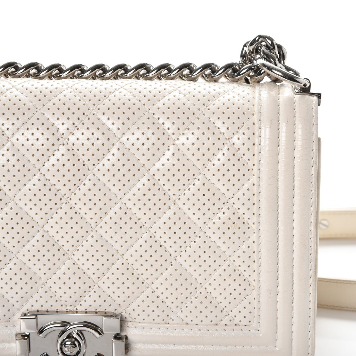 Lambskin Perforated Medium Boy Flap White