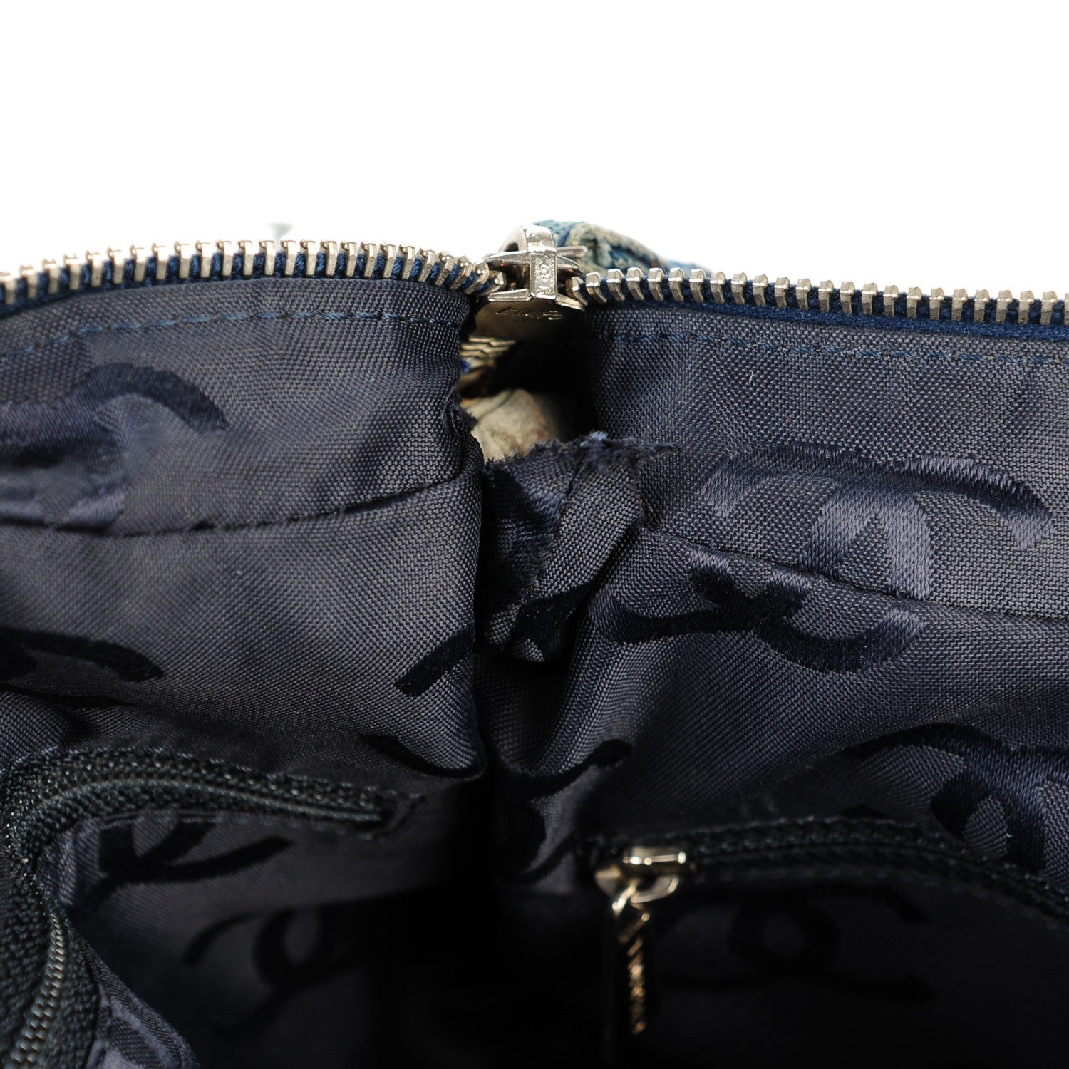 Chanel Denim CC Hobo Dark Blue 7 of 9