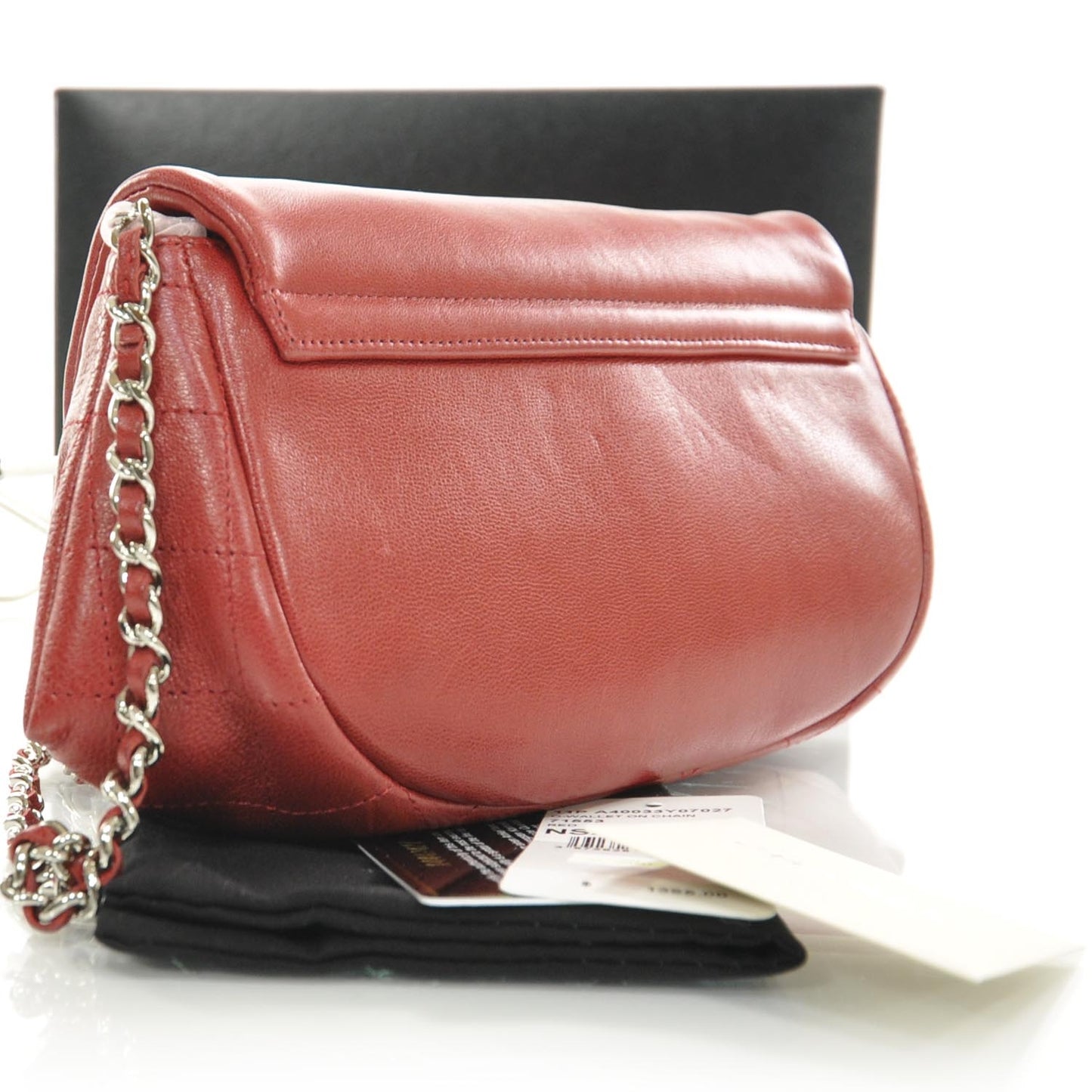 Lambskin Half Moon Wallet On Chain Red