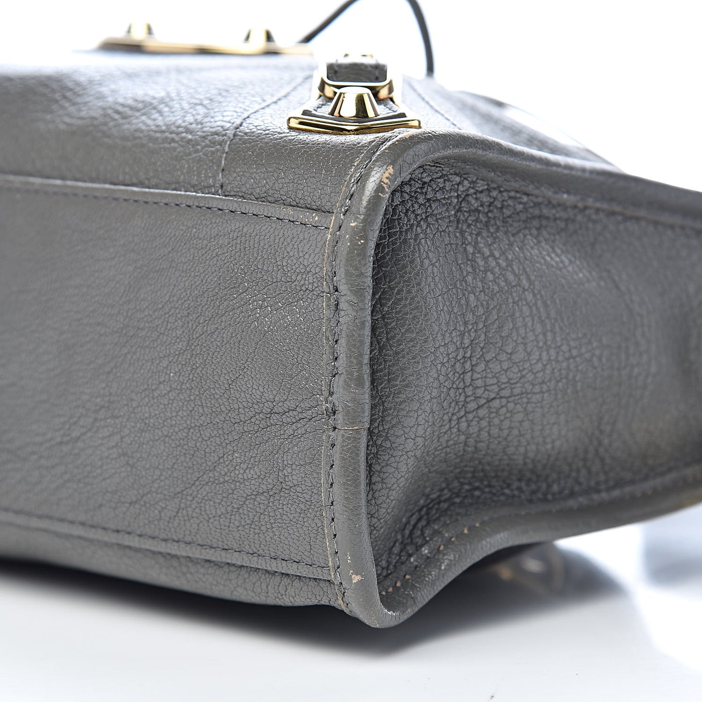 Chevre Gold Metallic Edge Hardware S City Gris Acier