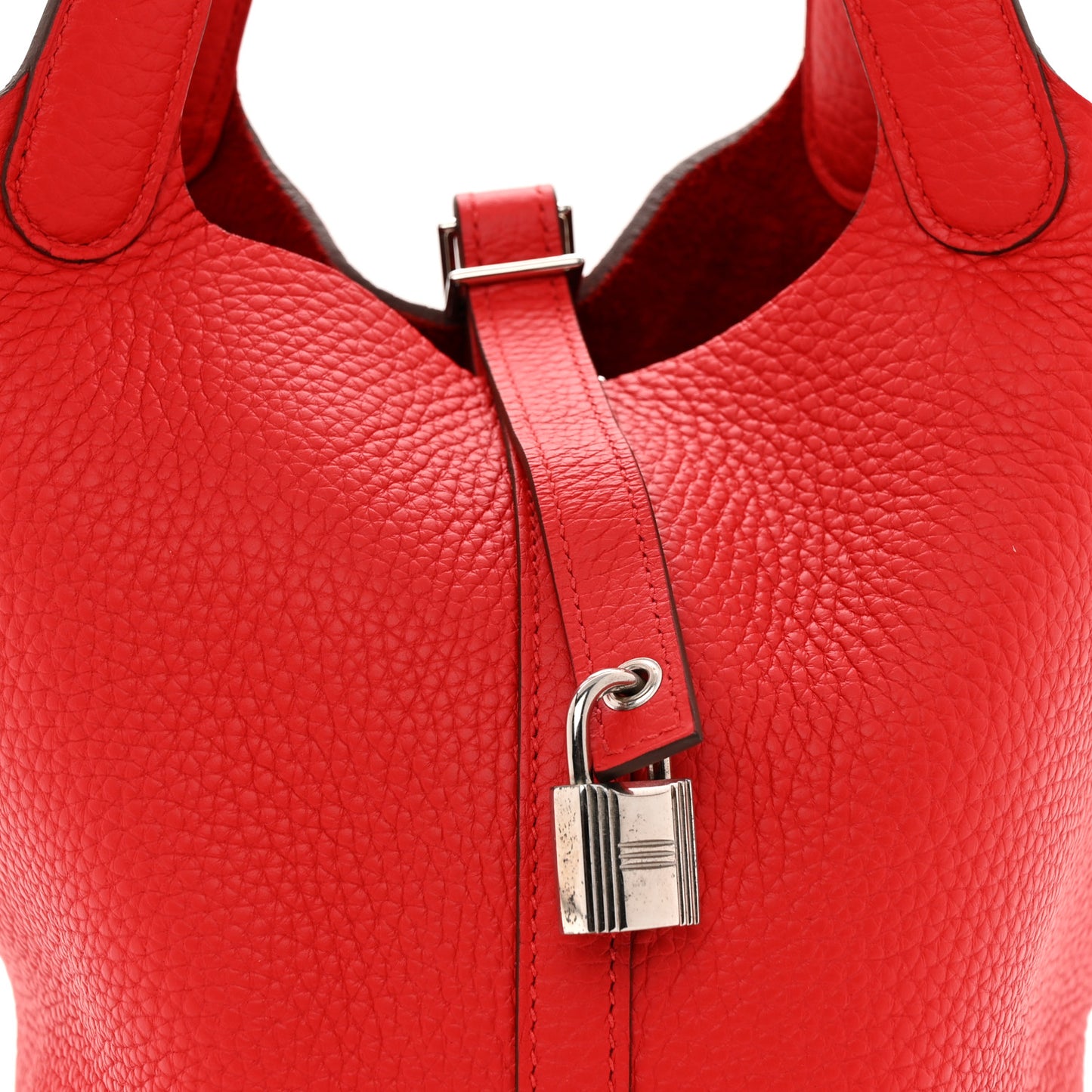 Taurillon Clemence Picotin Lock 18 PM Rouge de Coeur