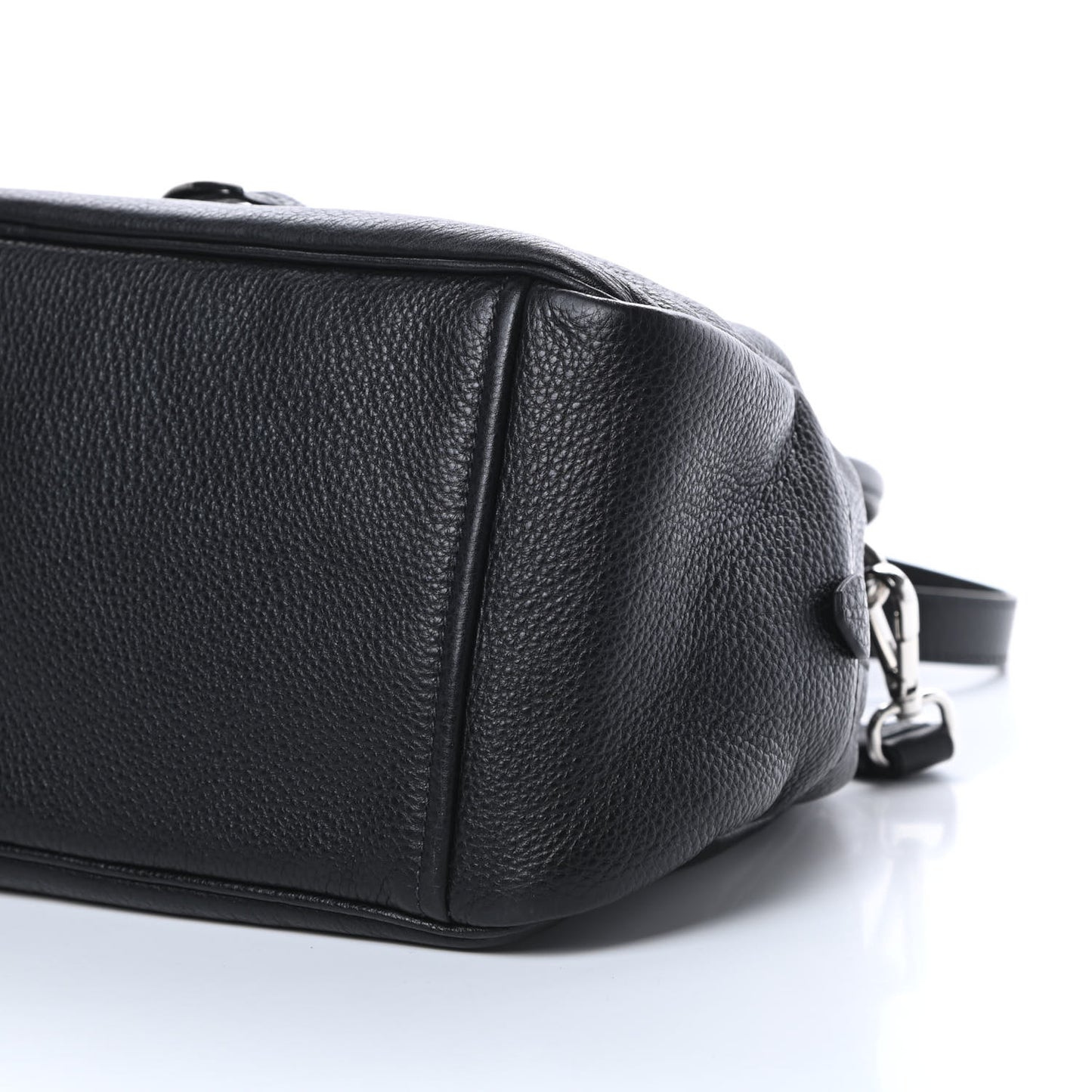 Vitello Daino Dome Satchel Black