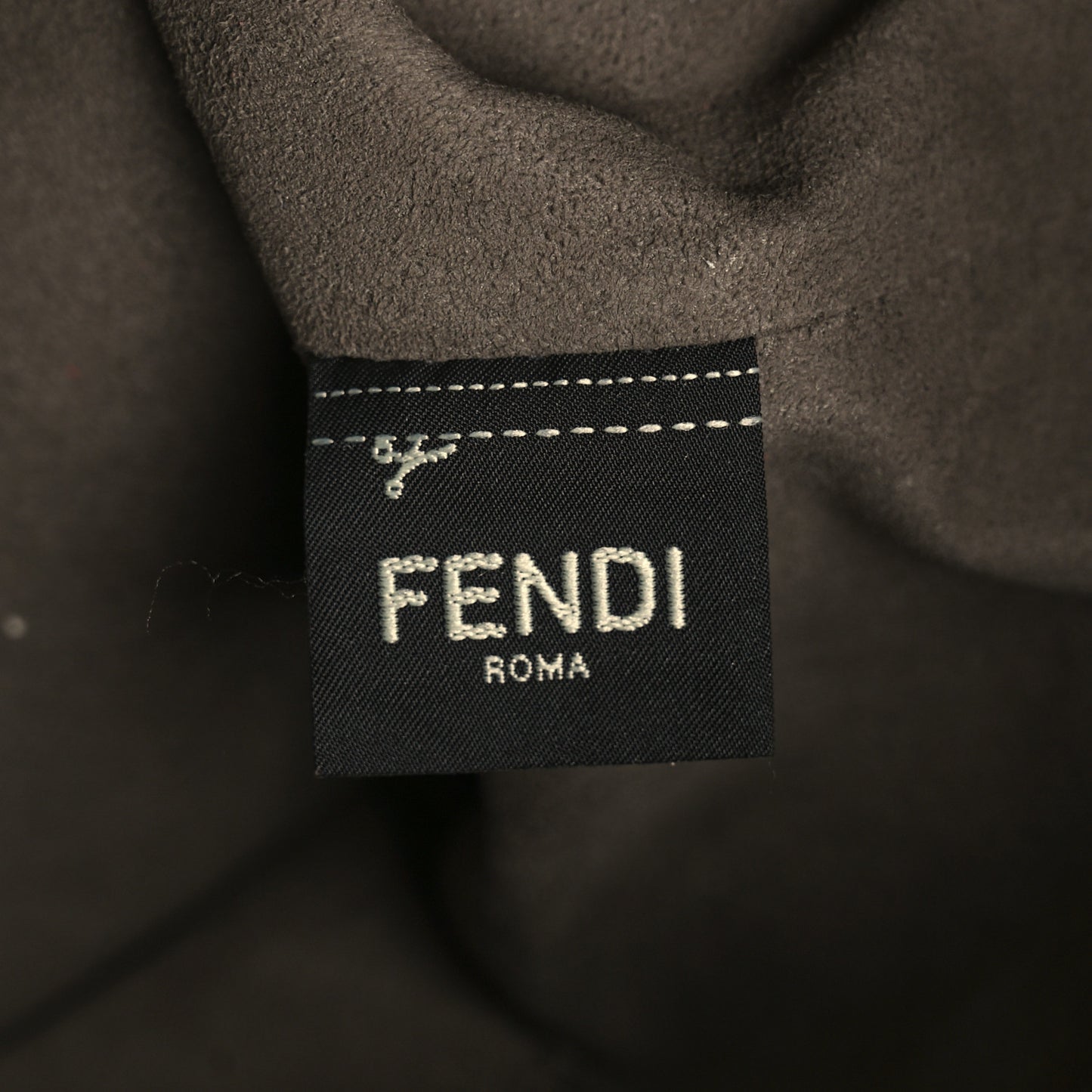 Vitello Grace Matte F is Fendi Grande Mon Tresor Bucket Bag Fragola
