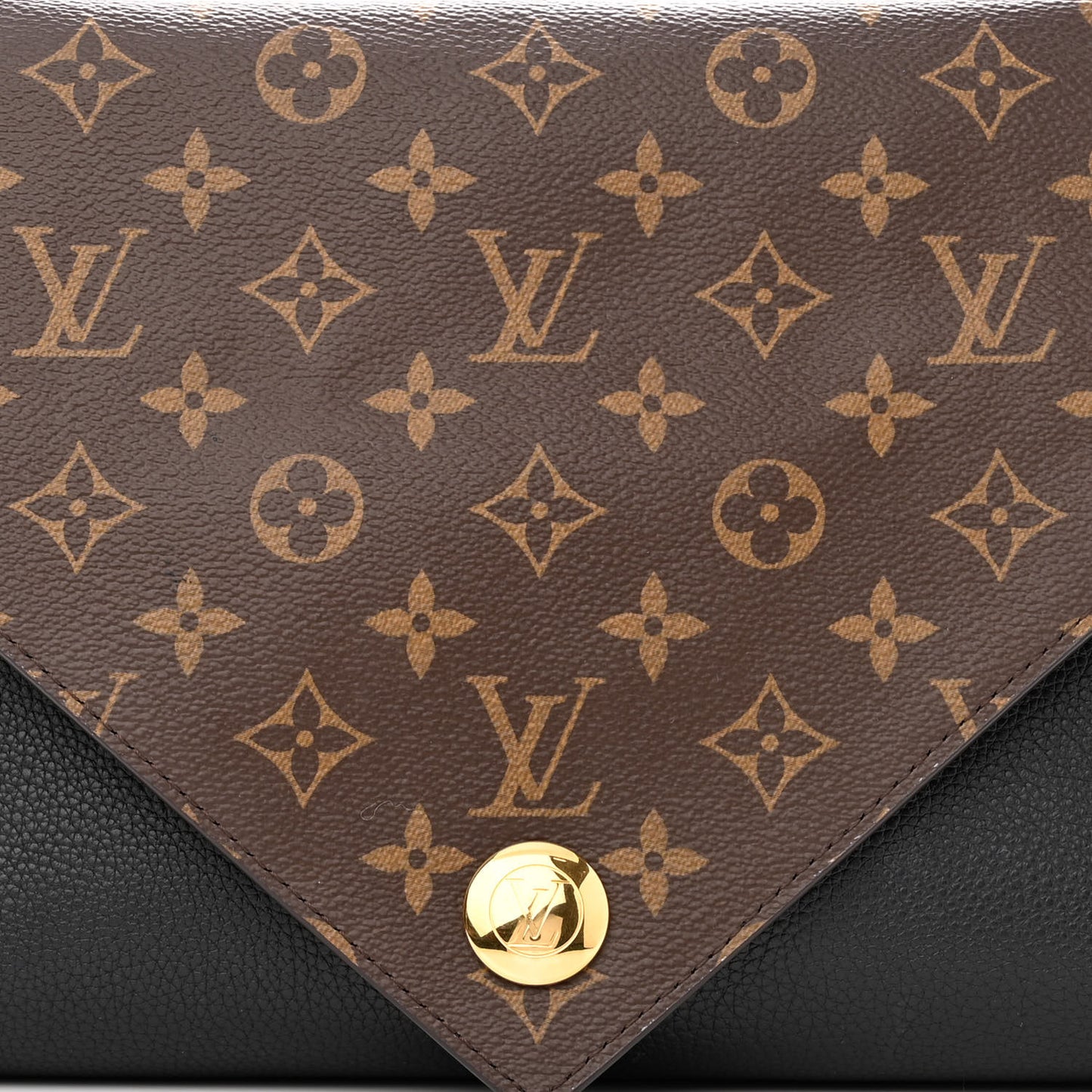 Monogram Double V Black