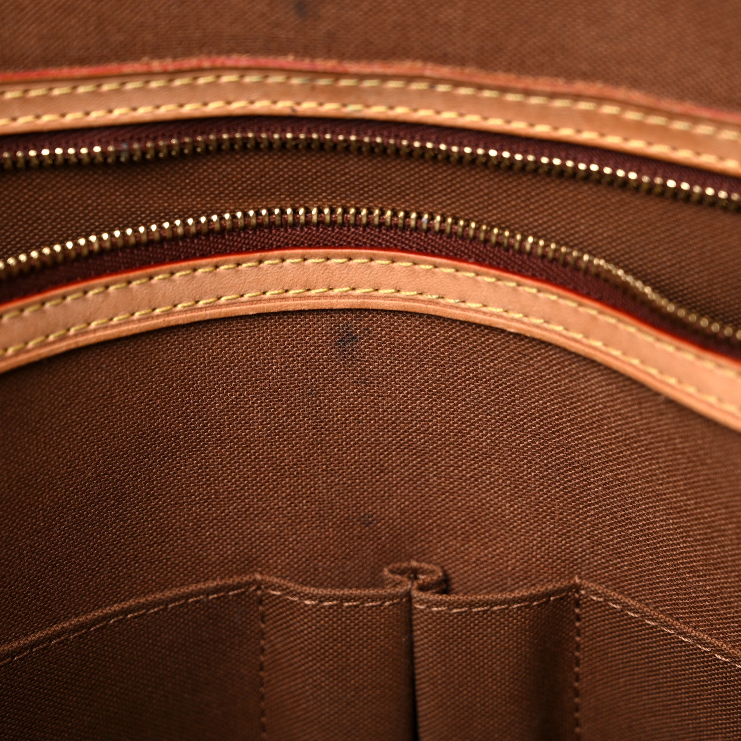 Louis Vuitton Monogram Porte-Documents Voyage GM 17 of 40