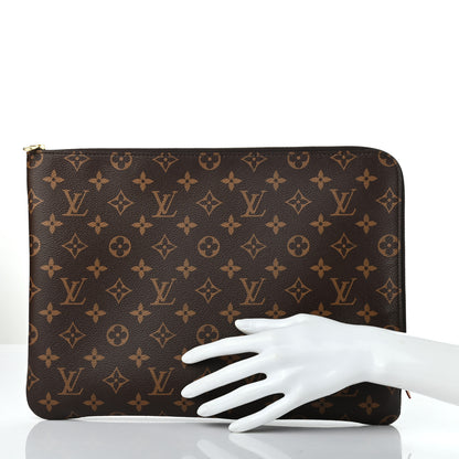 Louis Vuitton Monogram Etui Voyage MM Pouch 2 of 6