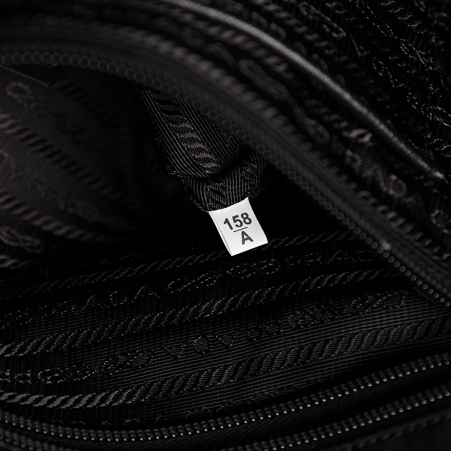 Nylon Vela Tote Black
