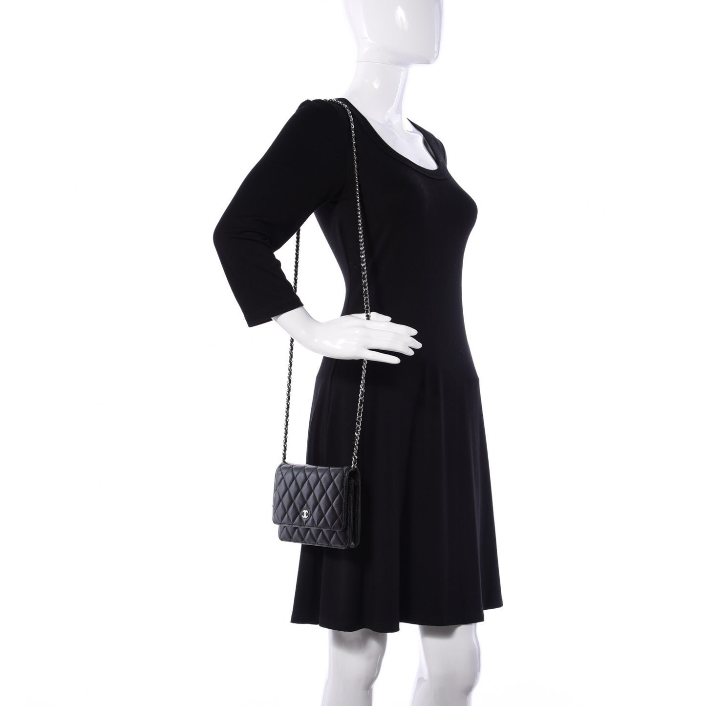 Lambskin Quilted Wallet On Chain WOC Black