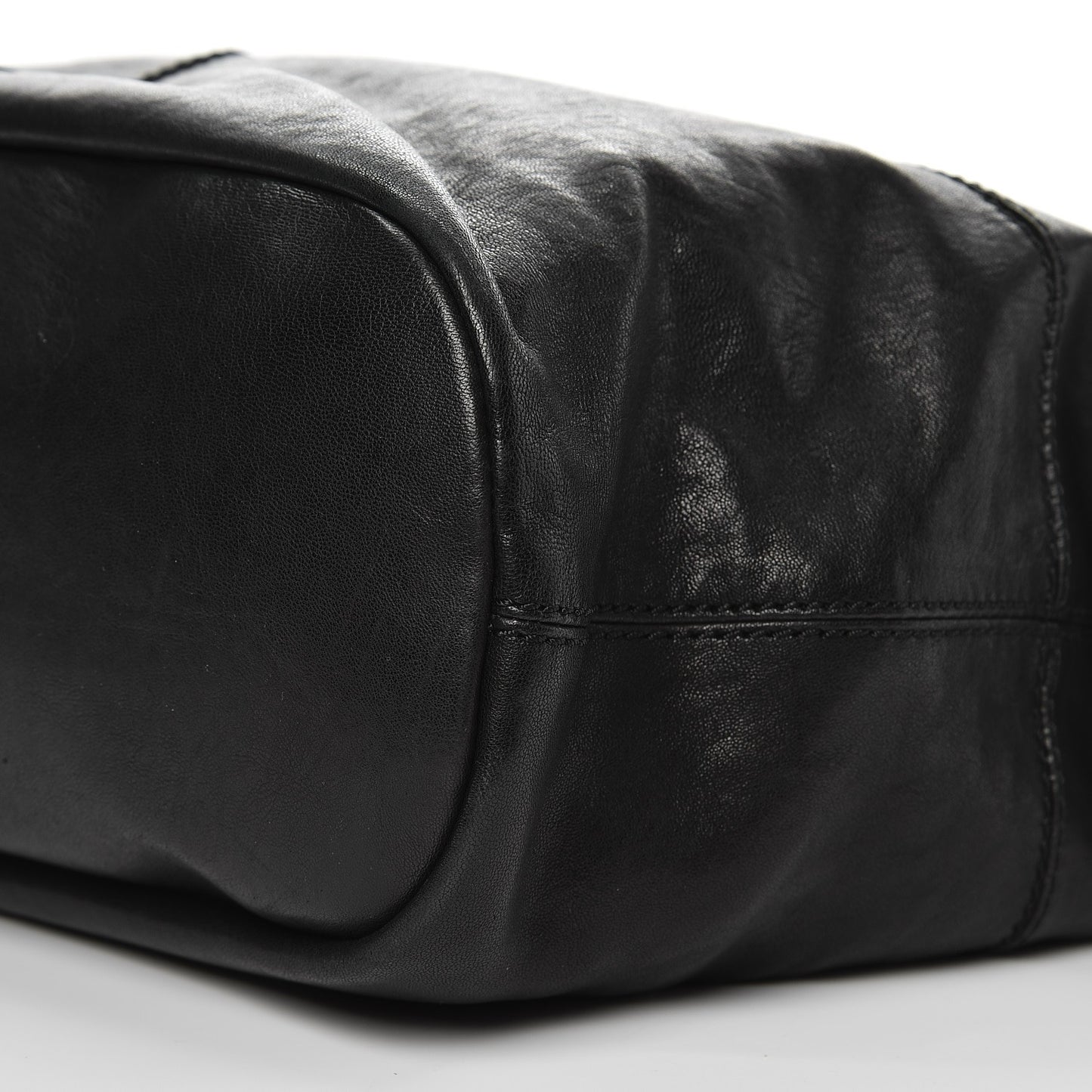 Lambskin Medium Nightingale Black