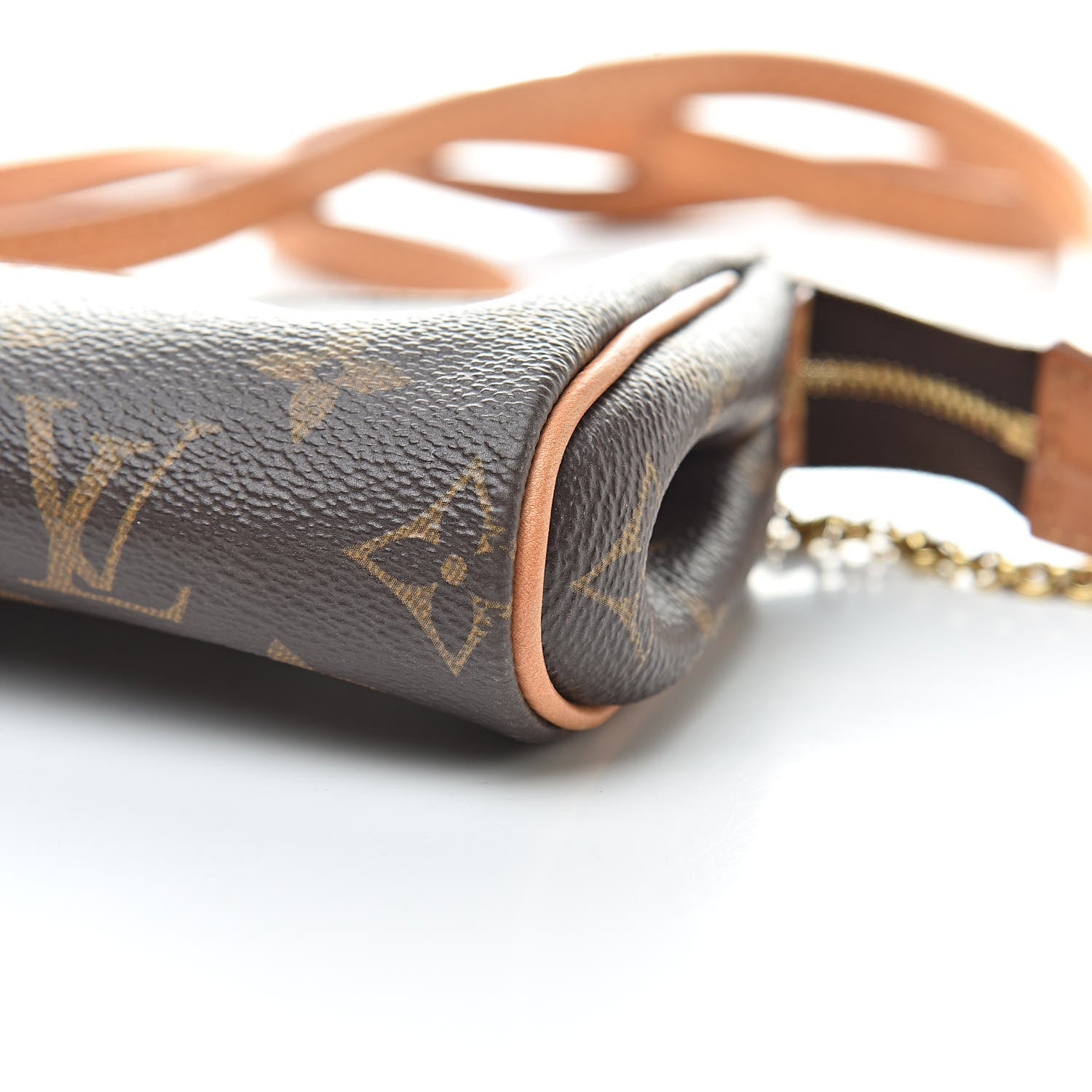Louis Vuitton Monogram Eva Clutch 10 of 13