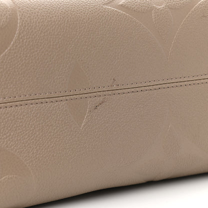 Louis Vuitton Empreinte Monogram Giant Onthego MM Tourterelle 9 of 12