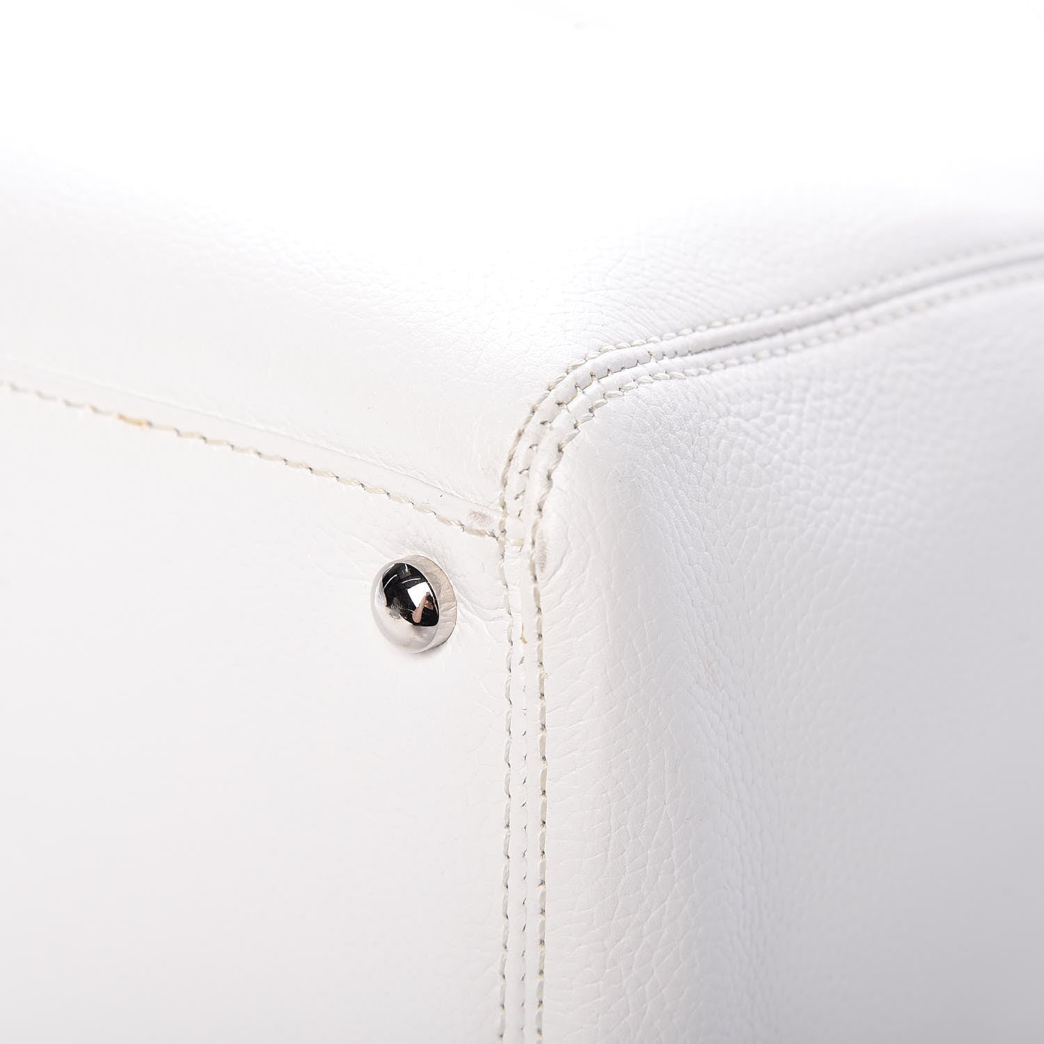Chanel Calfskin Cerf Executive Shopper Tote White 15 of 17