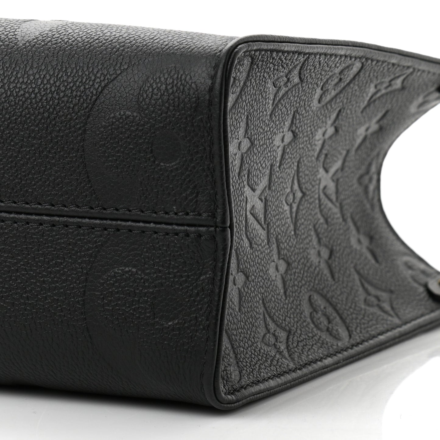 Empreinte Monogram Giant Onthego PM Black