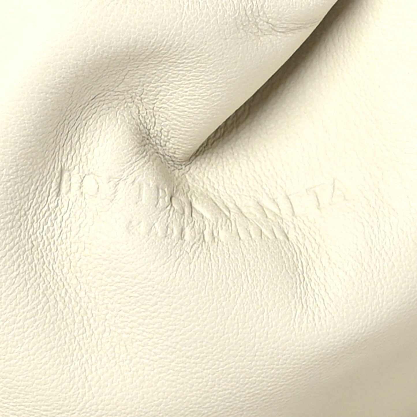 Nappa Maxi Intrecciato The Pouch Oversized Clutch Plaster