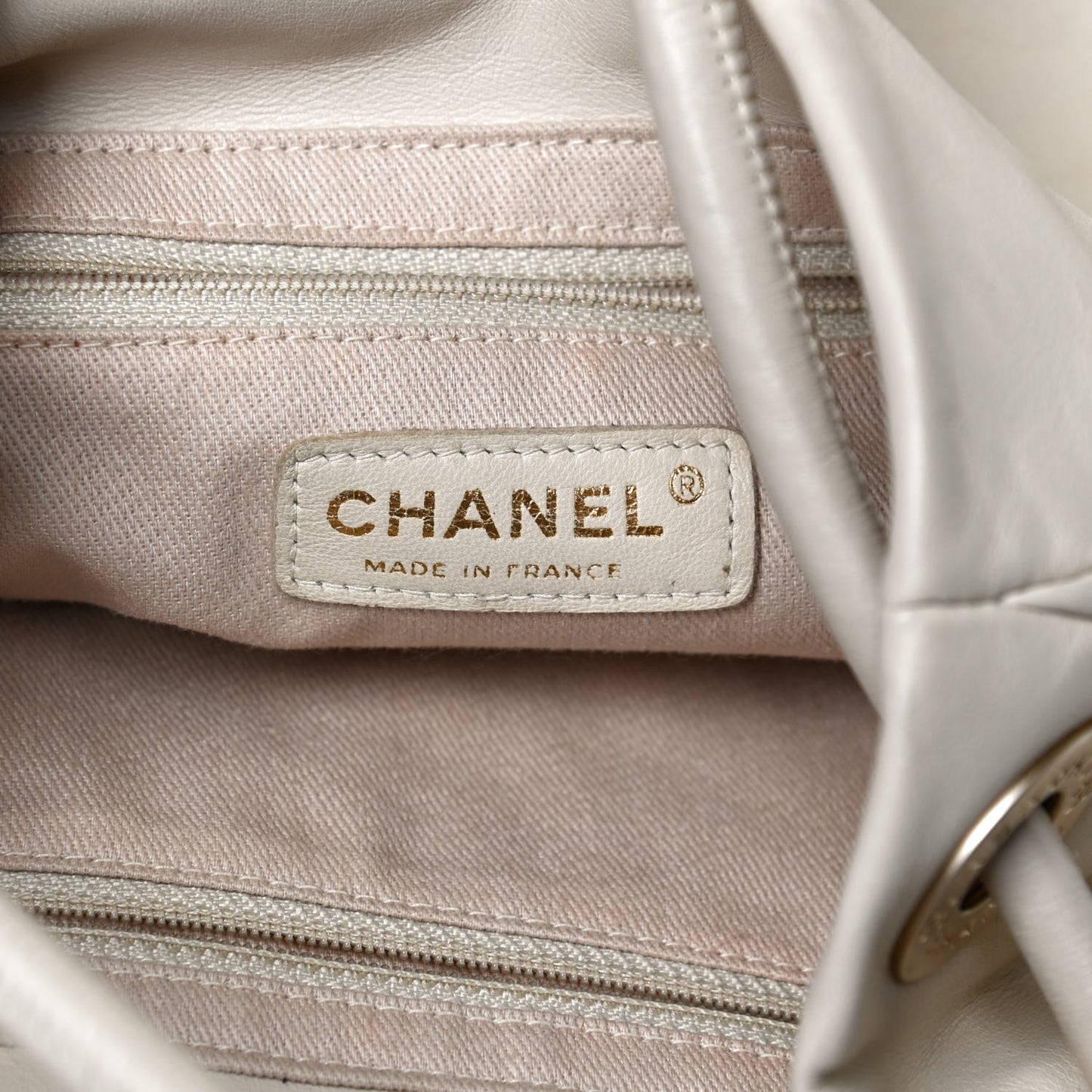Lambskin Camellia Tote Beige