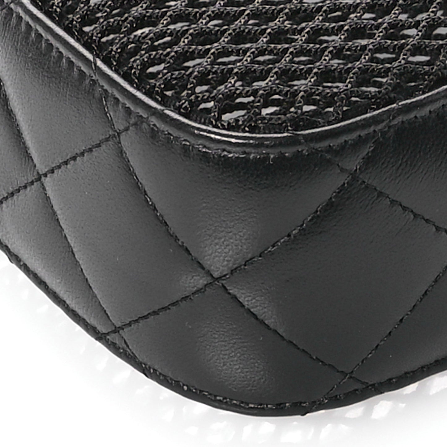 Mesh Shiny Lambskin Clutch With Chain  Black