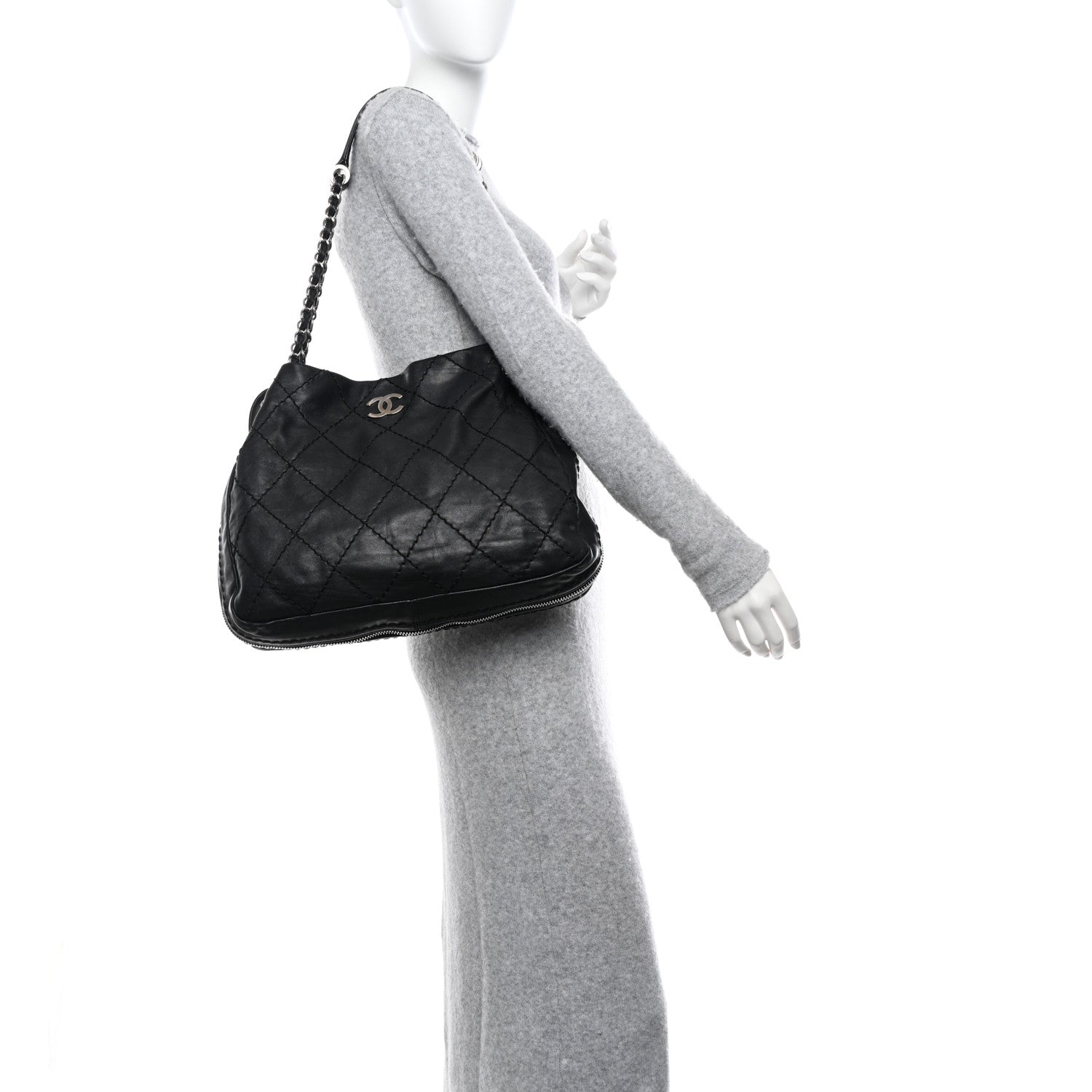 Chanel Lambskin Expandable Tote Black 2 of 13